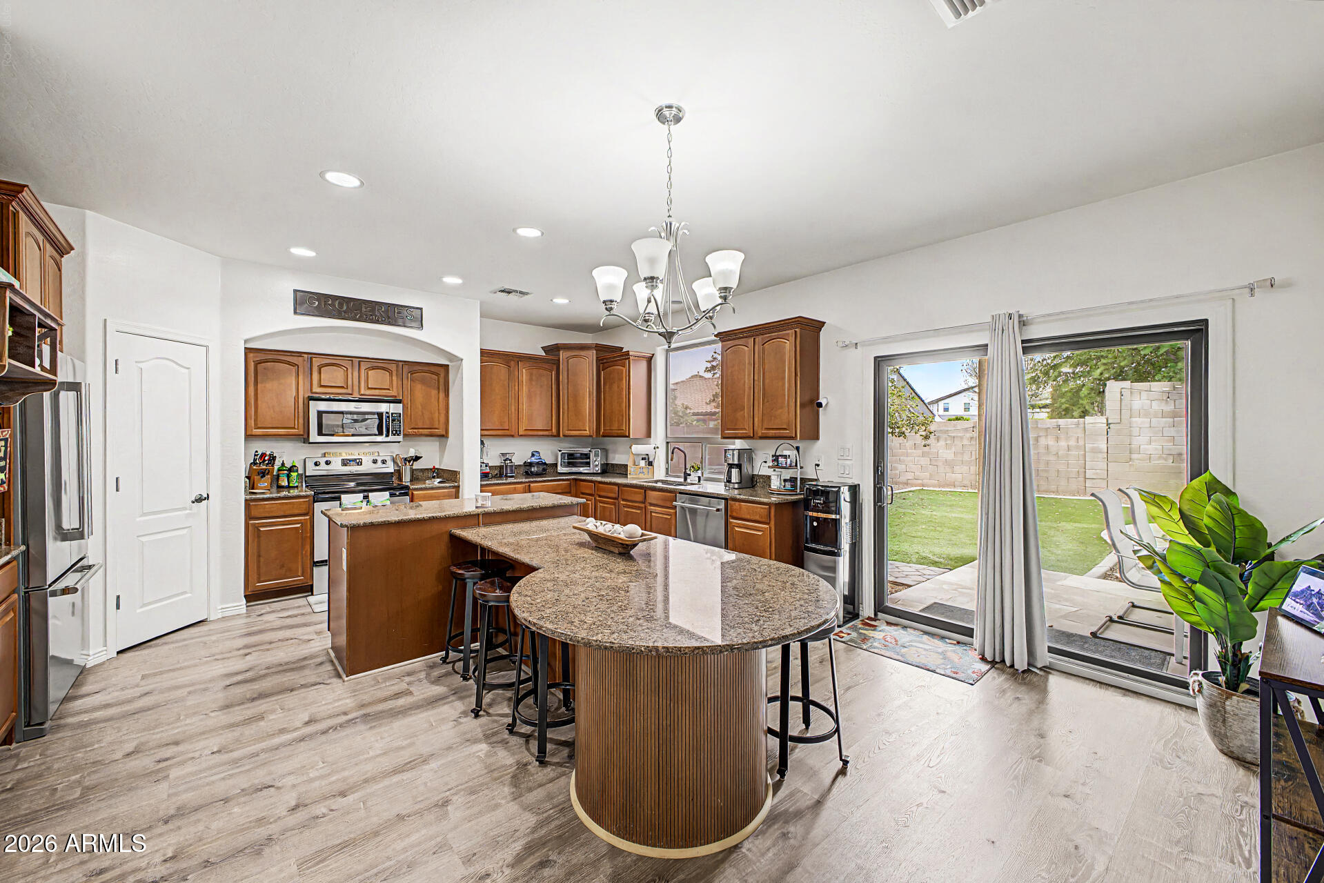 2740 E Quiet Hollow Lane — photo