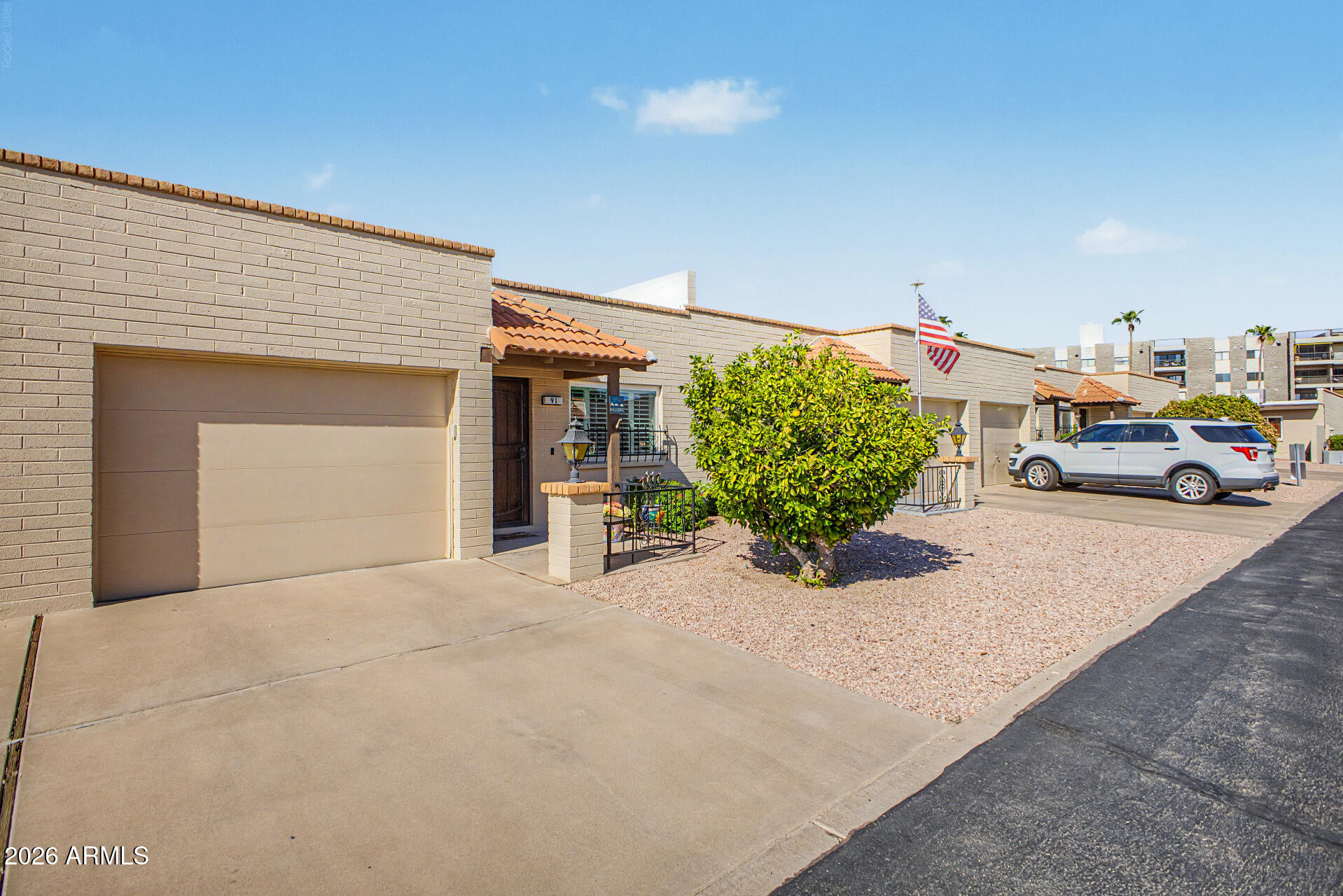 440 S Parkcrest 91 — photo