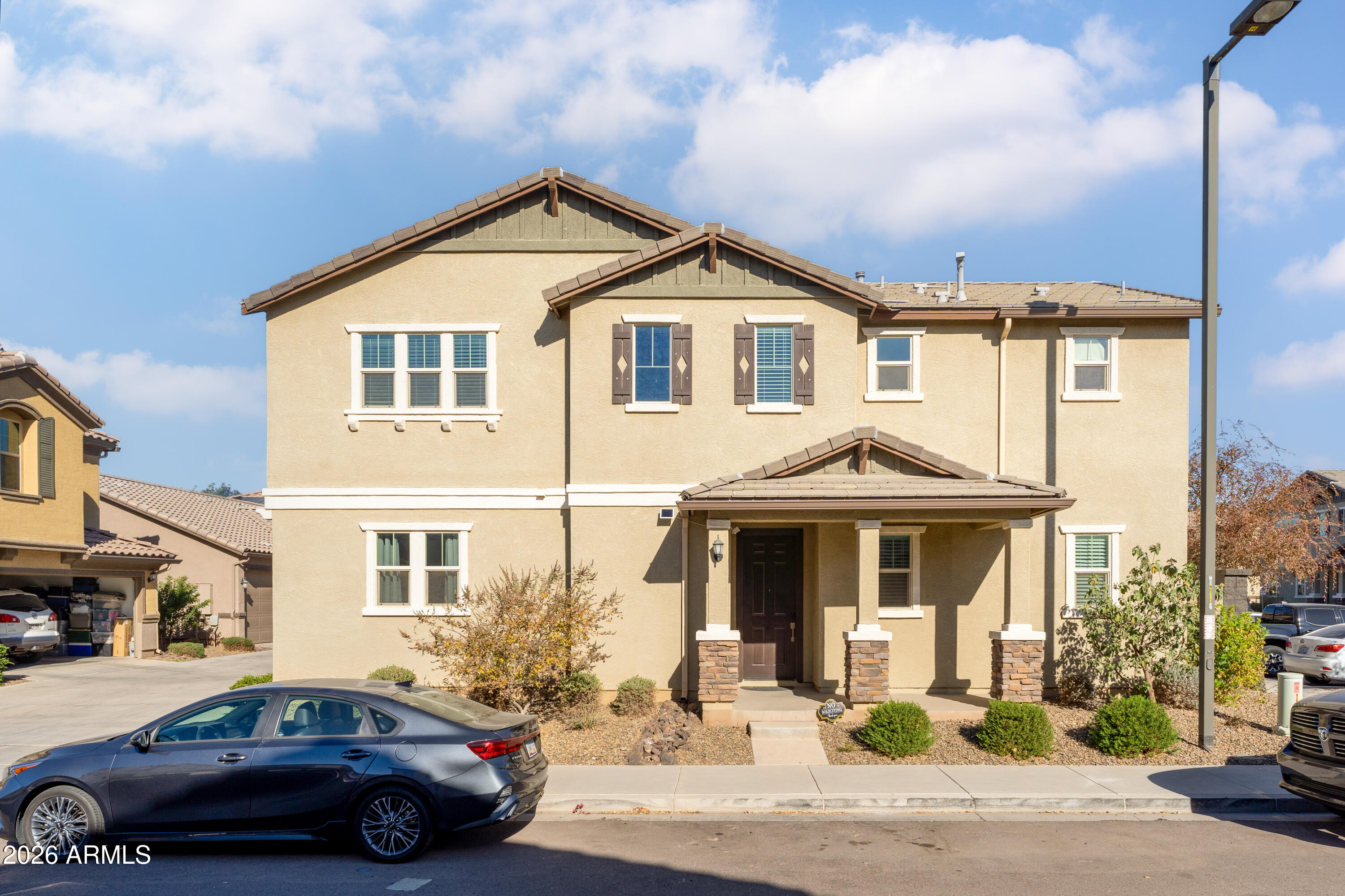 16220 W la Ventilla Way — photo