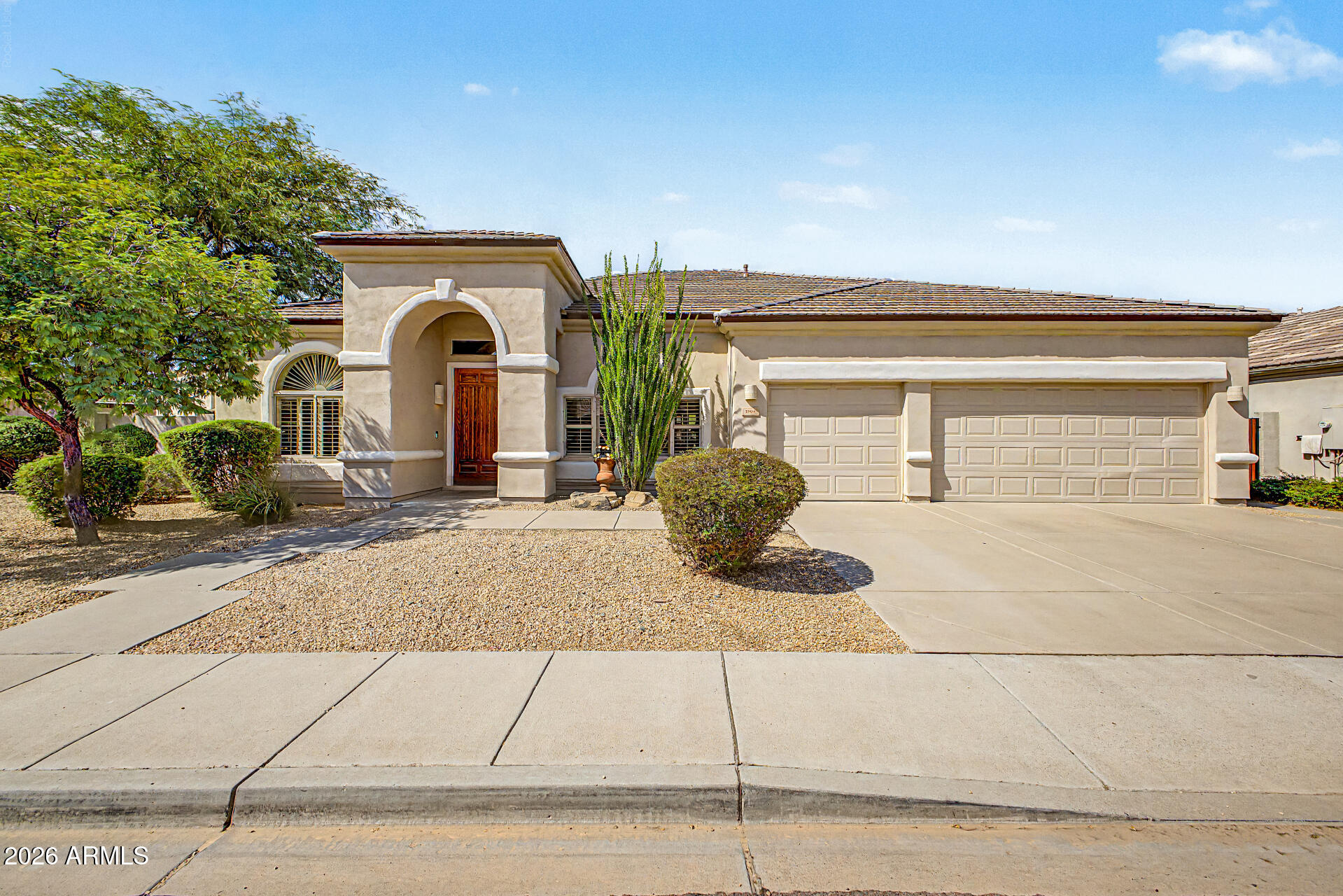 5504 E Via Montoya Drive — photo