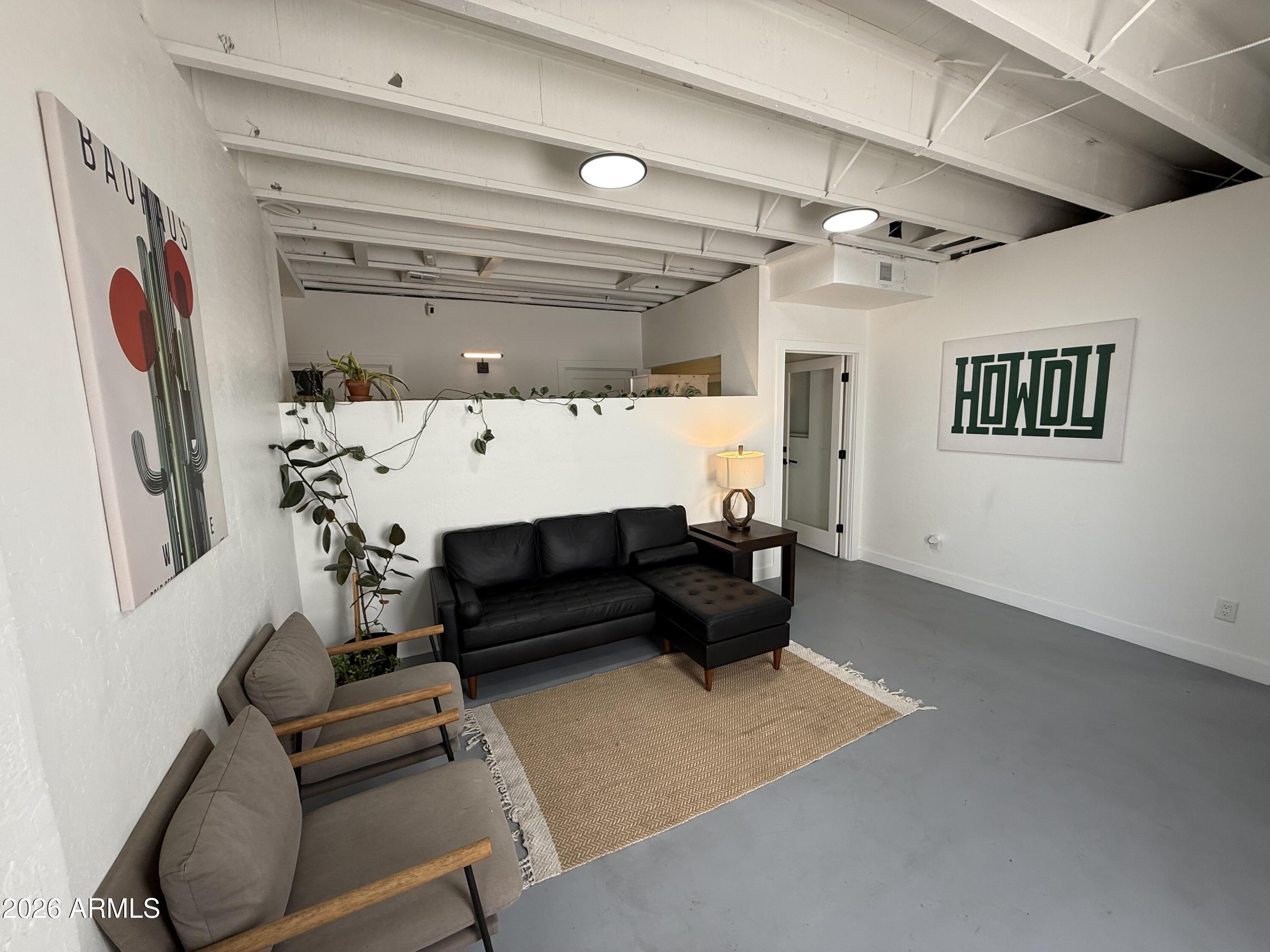 733 E University Drive 2 — photo