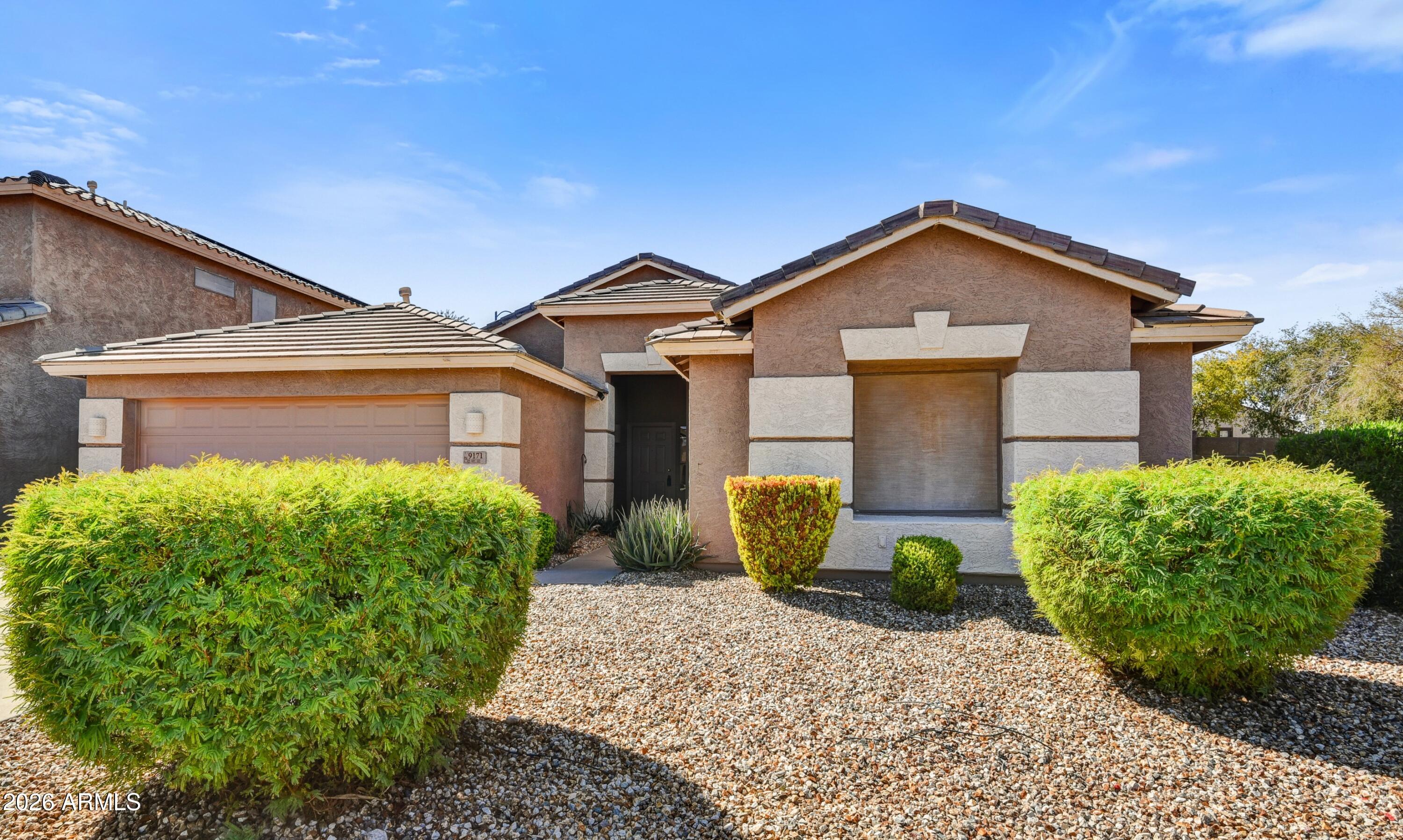 9171 W Lone Cactus Drive — photo