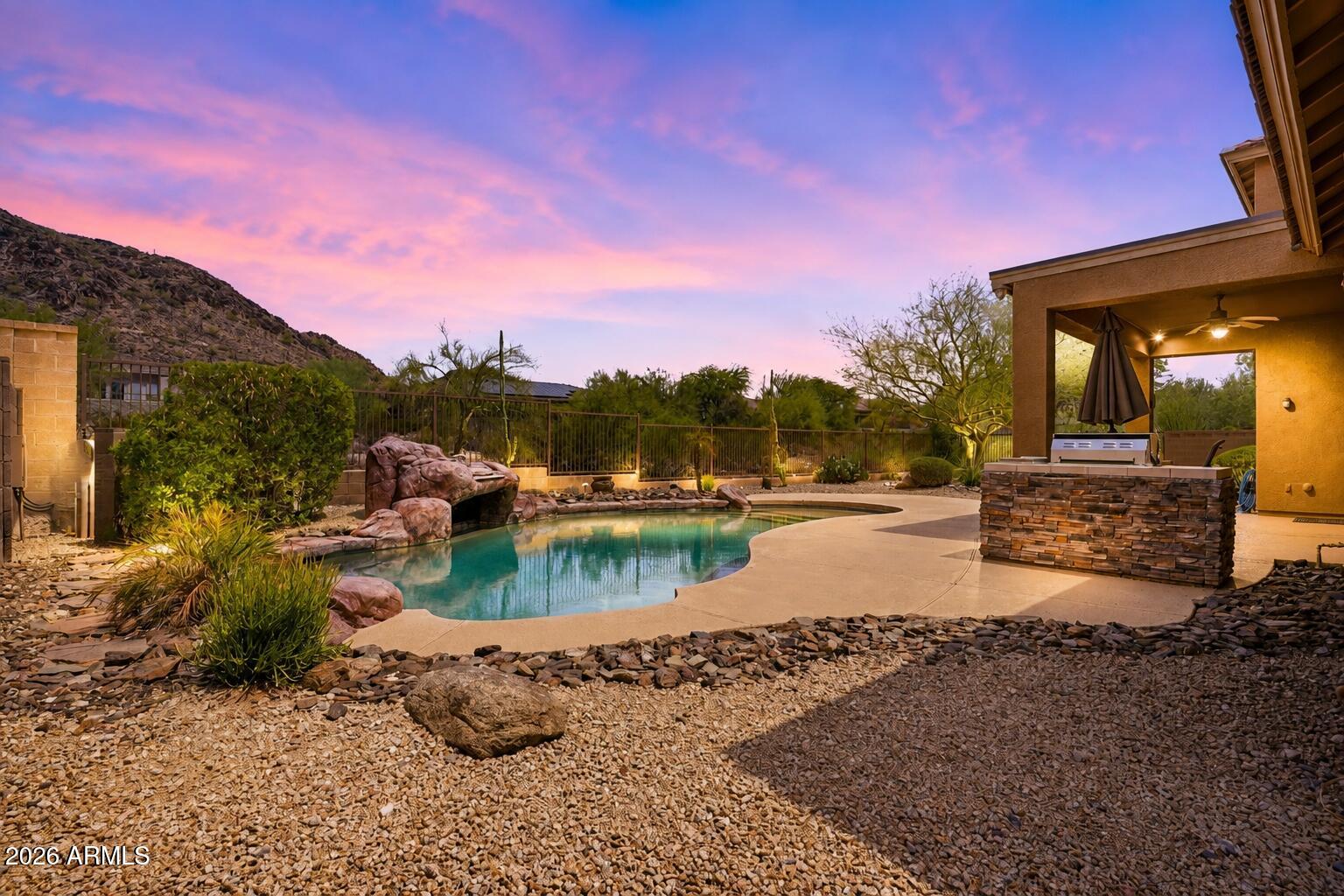 8342 W Buckhorn Trail — photo