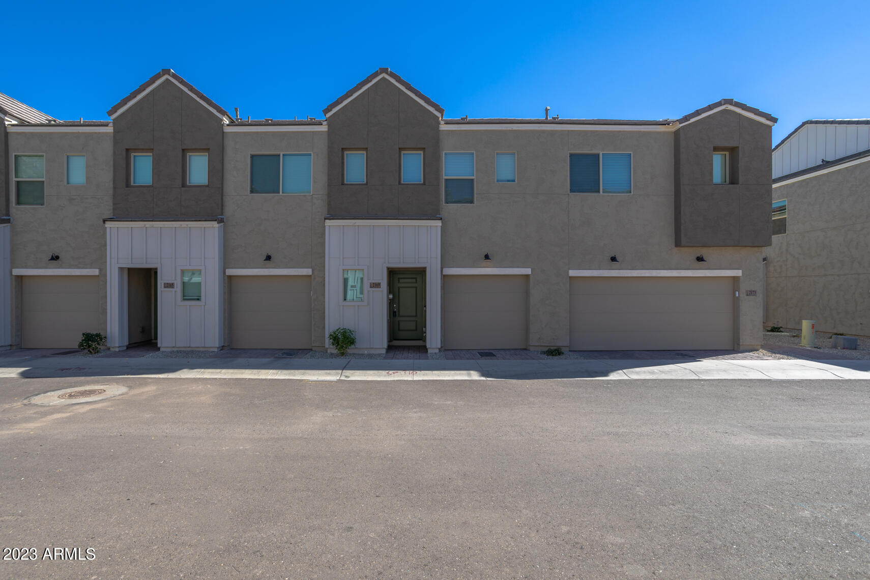 2169 W Harmont Drive — photo