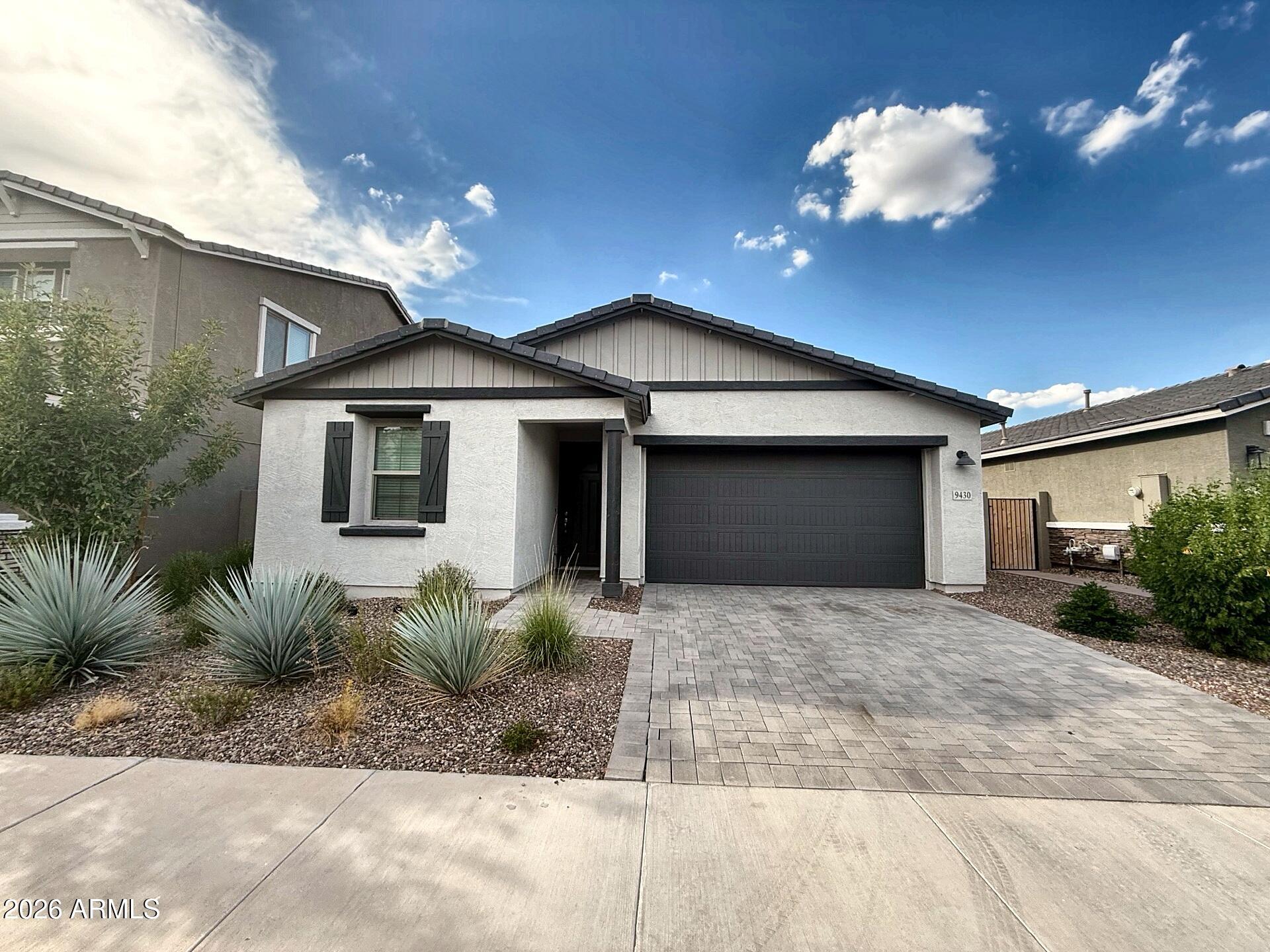 9430 E Sector Drive — photo