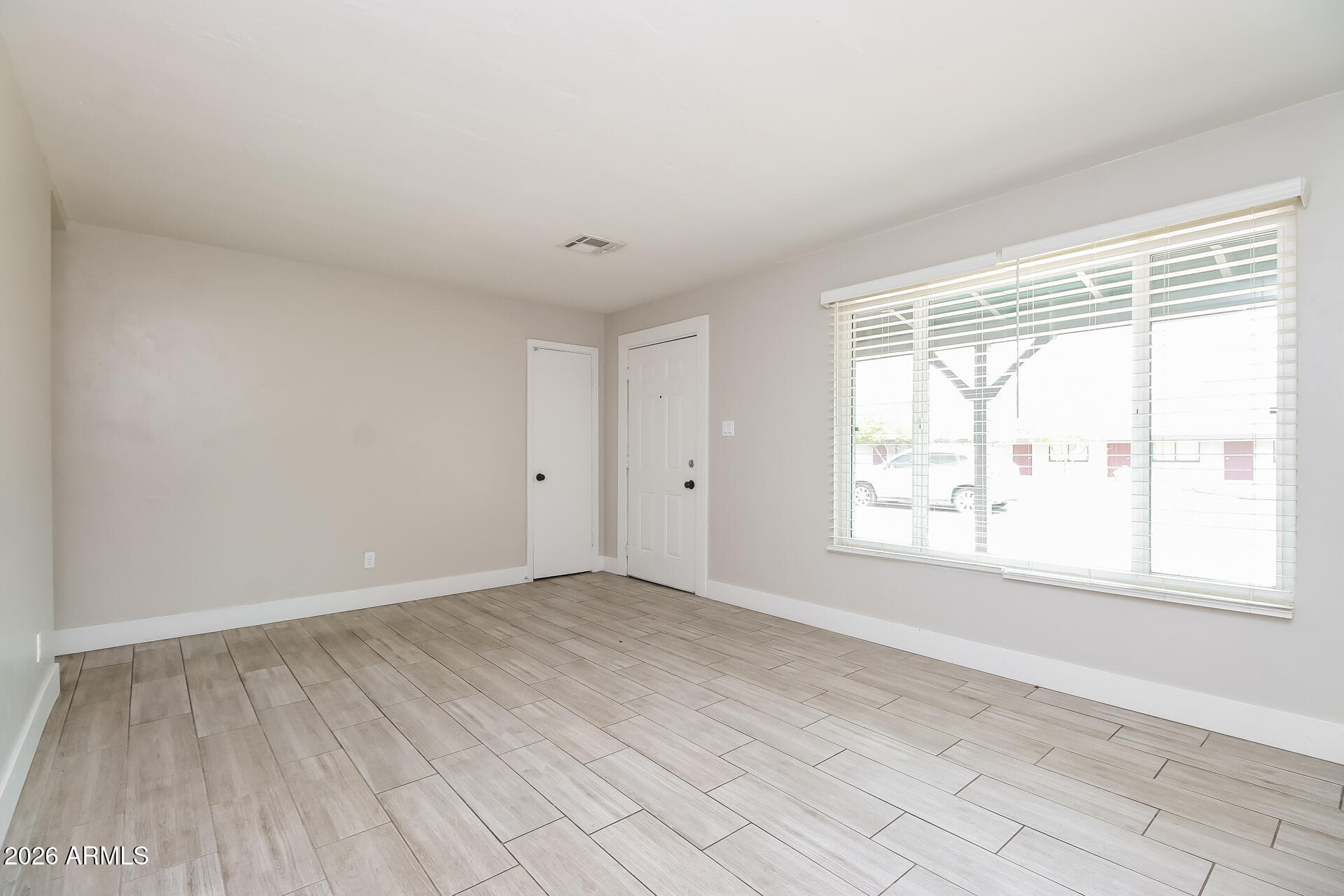 727 W Flint Street — photo