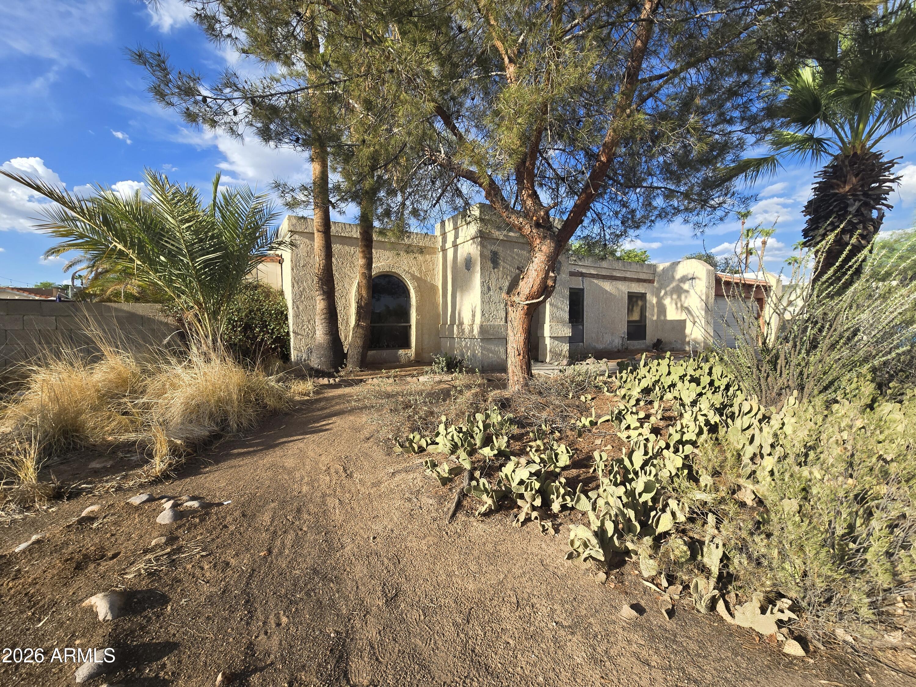 7012 E Thunderbird Road — photo