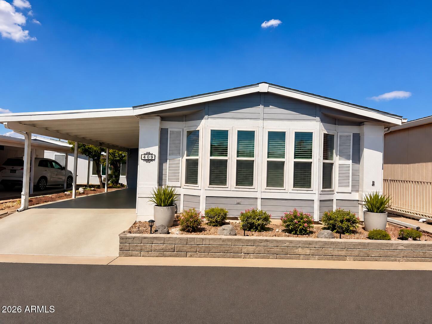 5735 E McDowell Road 409 — photo