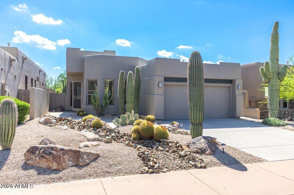 9621 E Chuckwagon Lane — photo