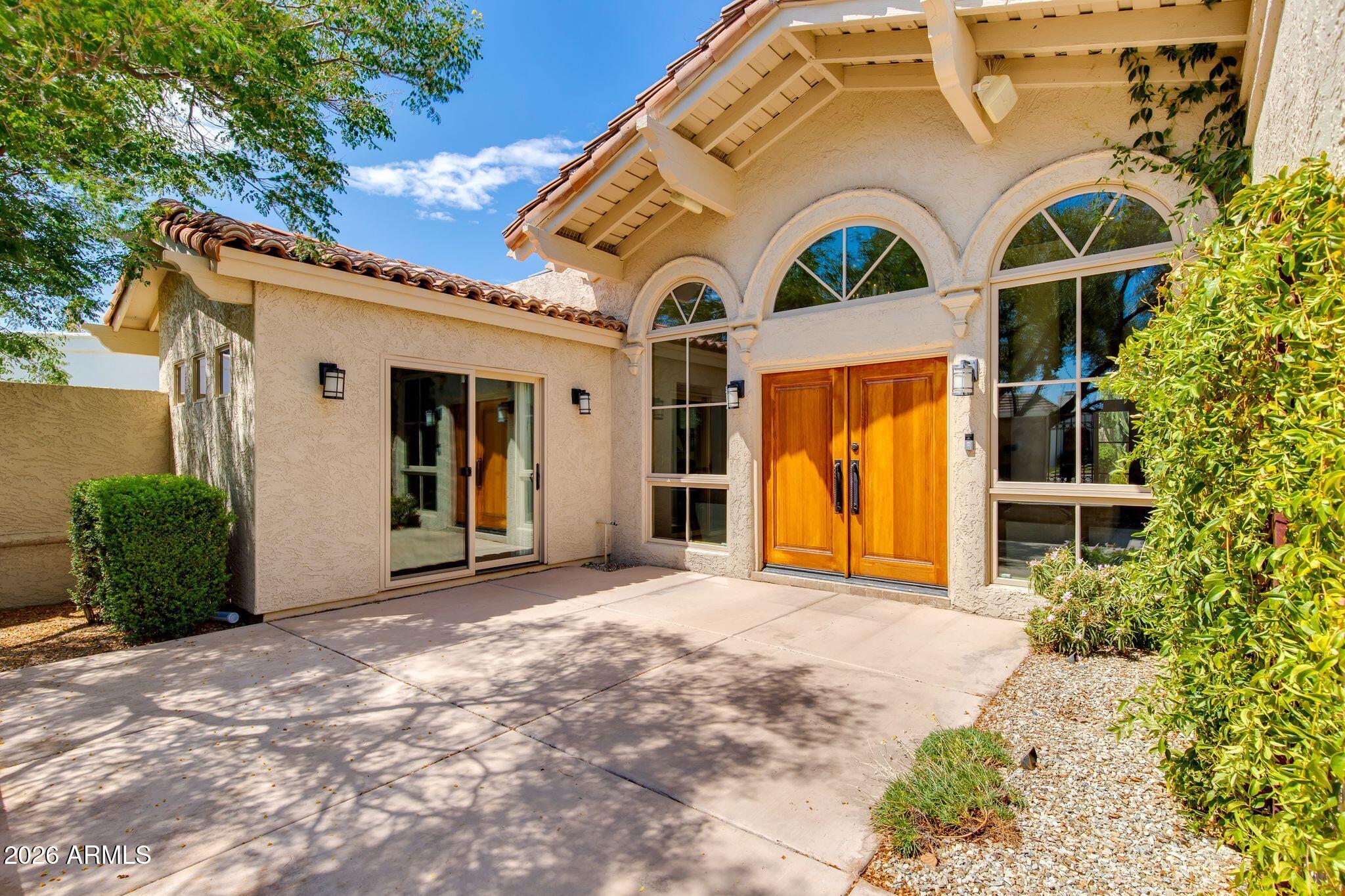 2412 E Solano Drive, Phoenix, AZ 85016 — photo 2