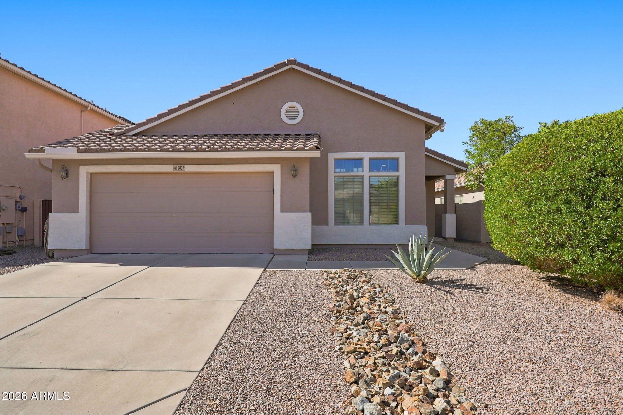 41307 W Laramie Road — photo