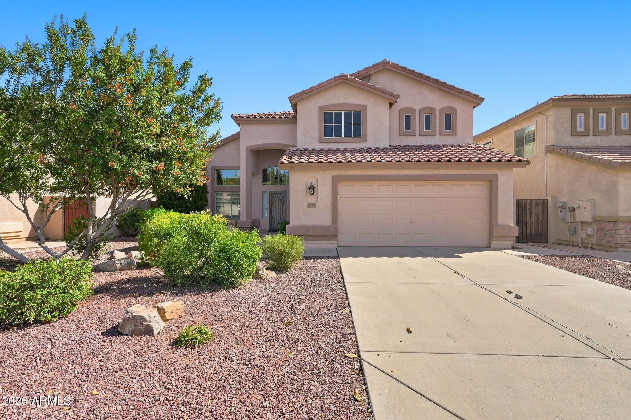 1143 E Baylor Lane — photo