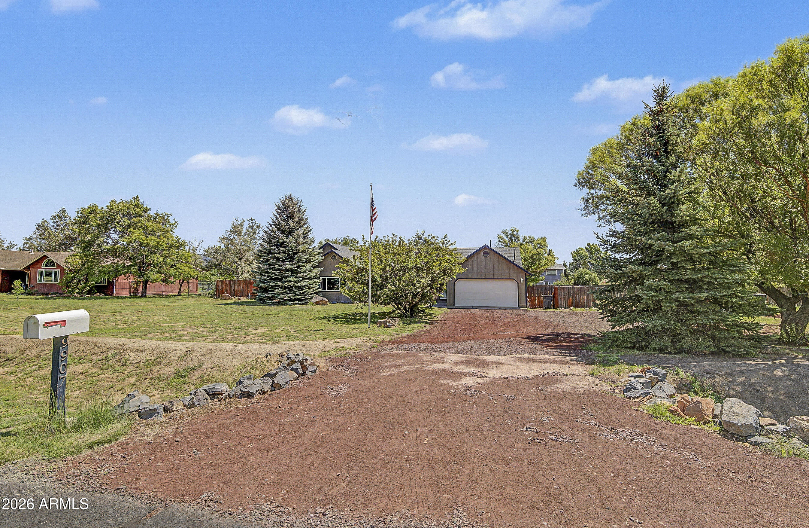 9907 Heritage Drive — photo