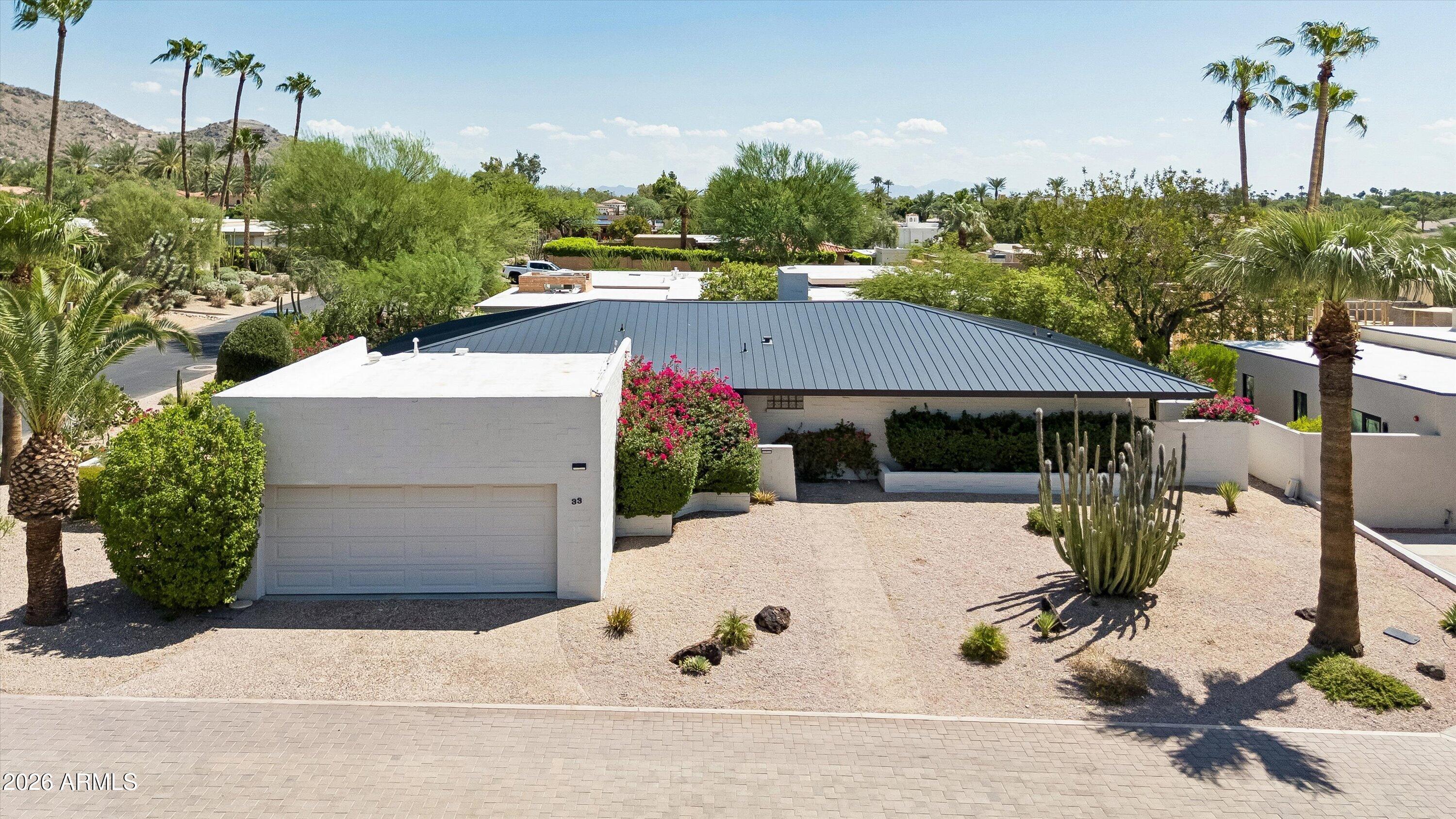 5434 E Lincoln Drive 33 — photo