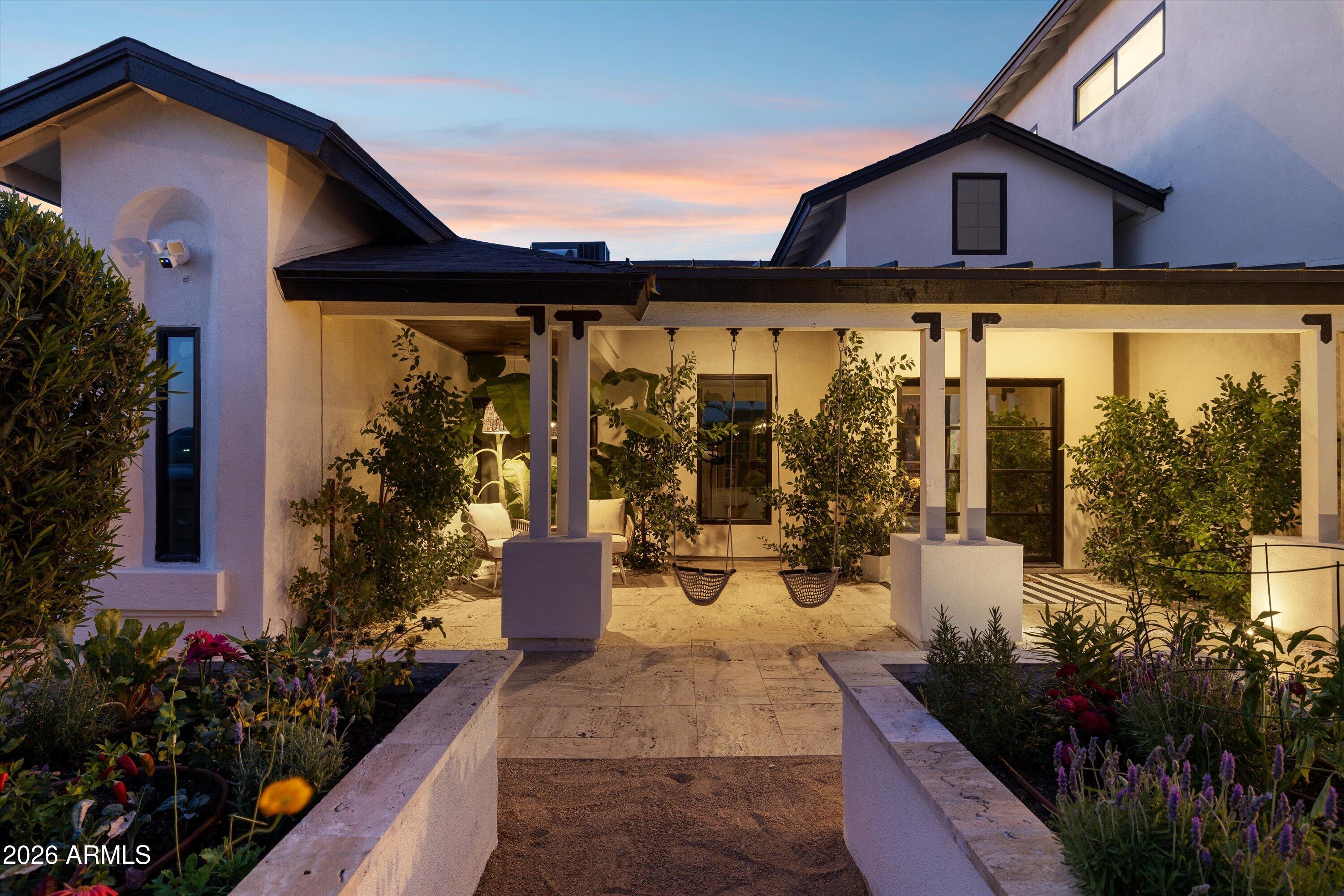 6414 E Beverly Lane — photo