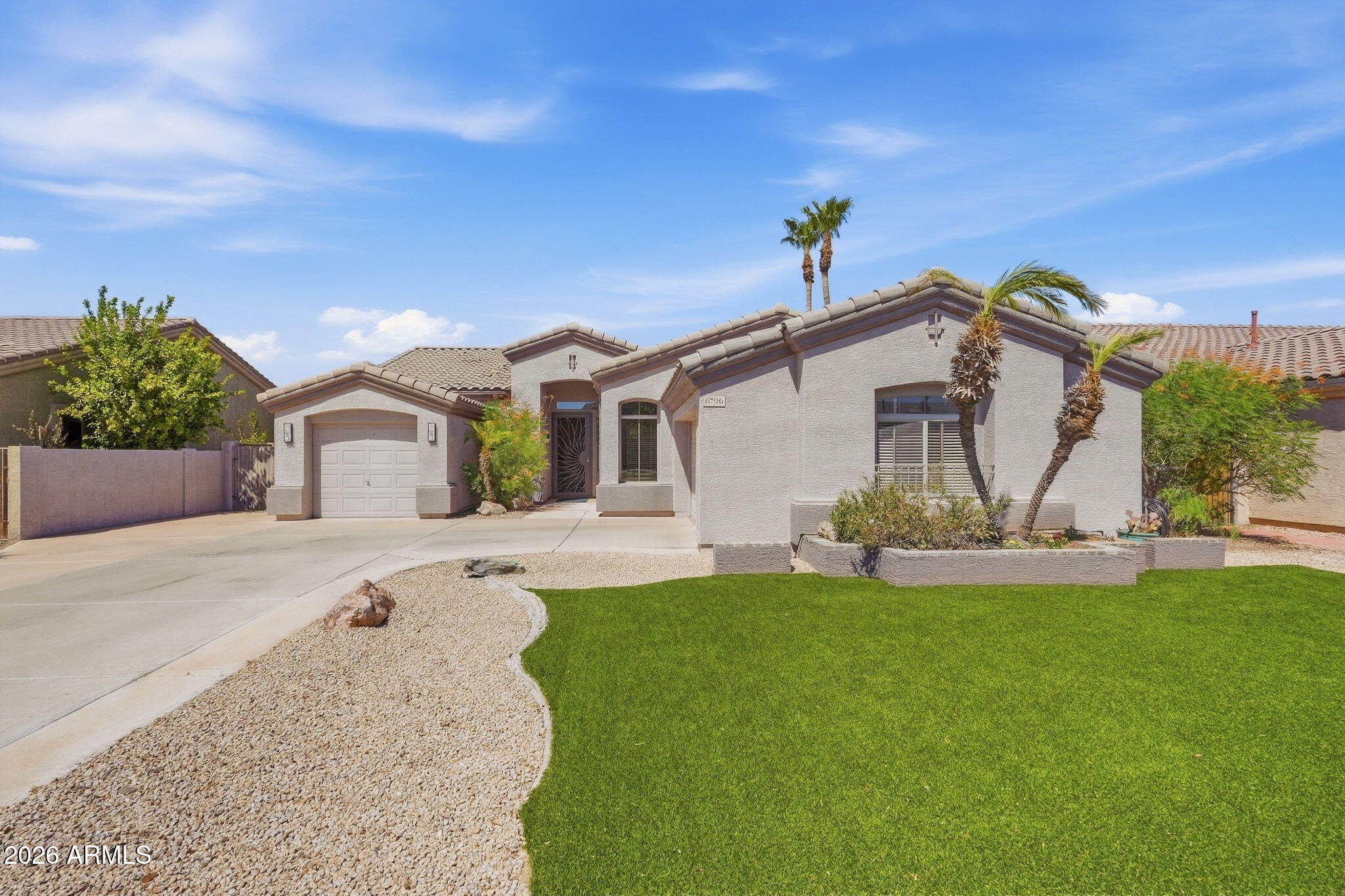 6796 W Abraham Lane — photo