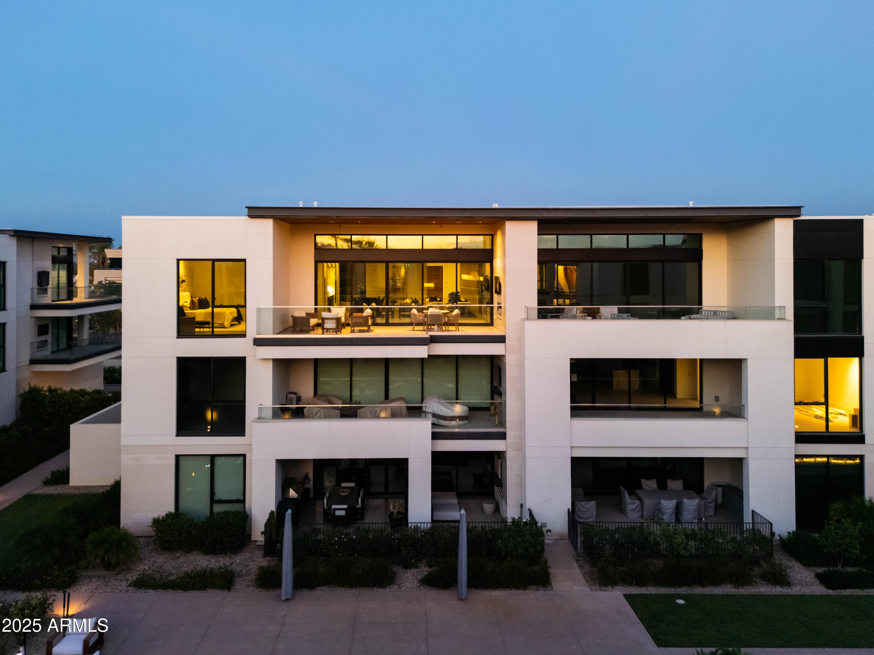 6587 N Palmeraie Boulevard 3020 — photo