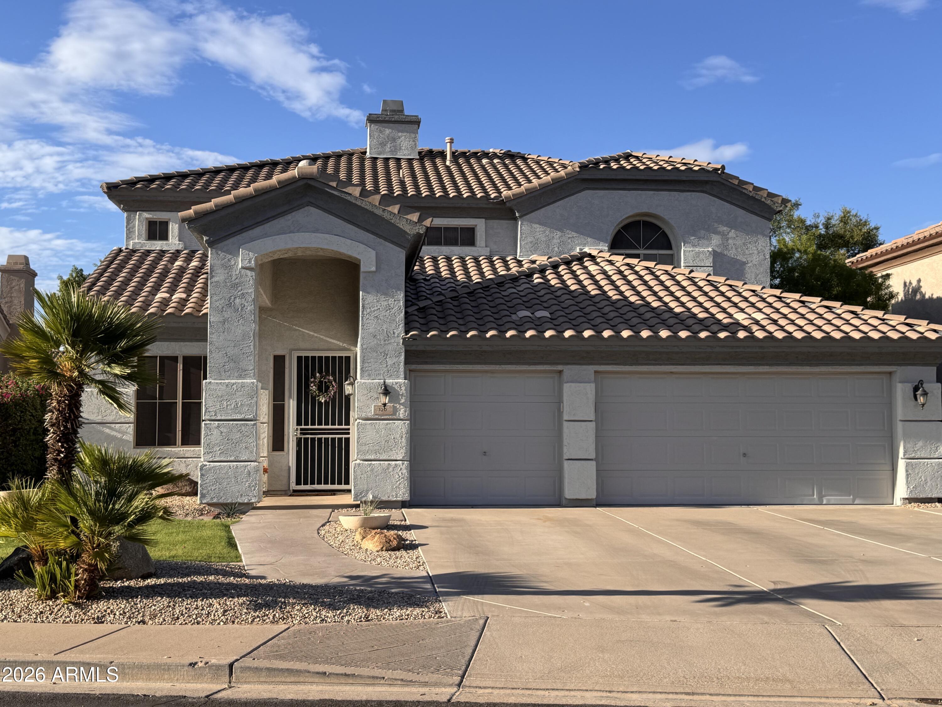 320 W Leah Avenue — photo
