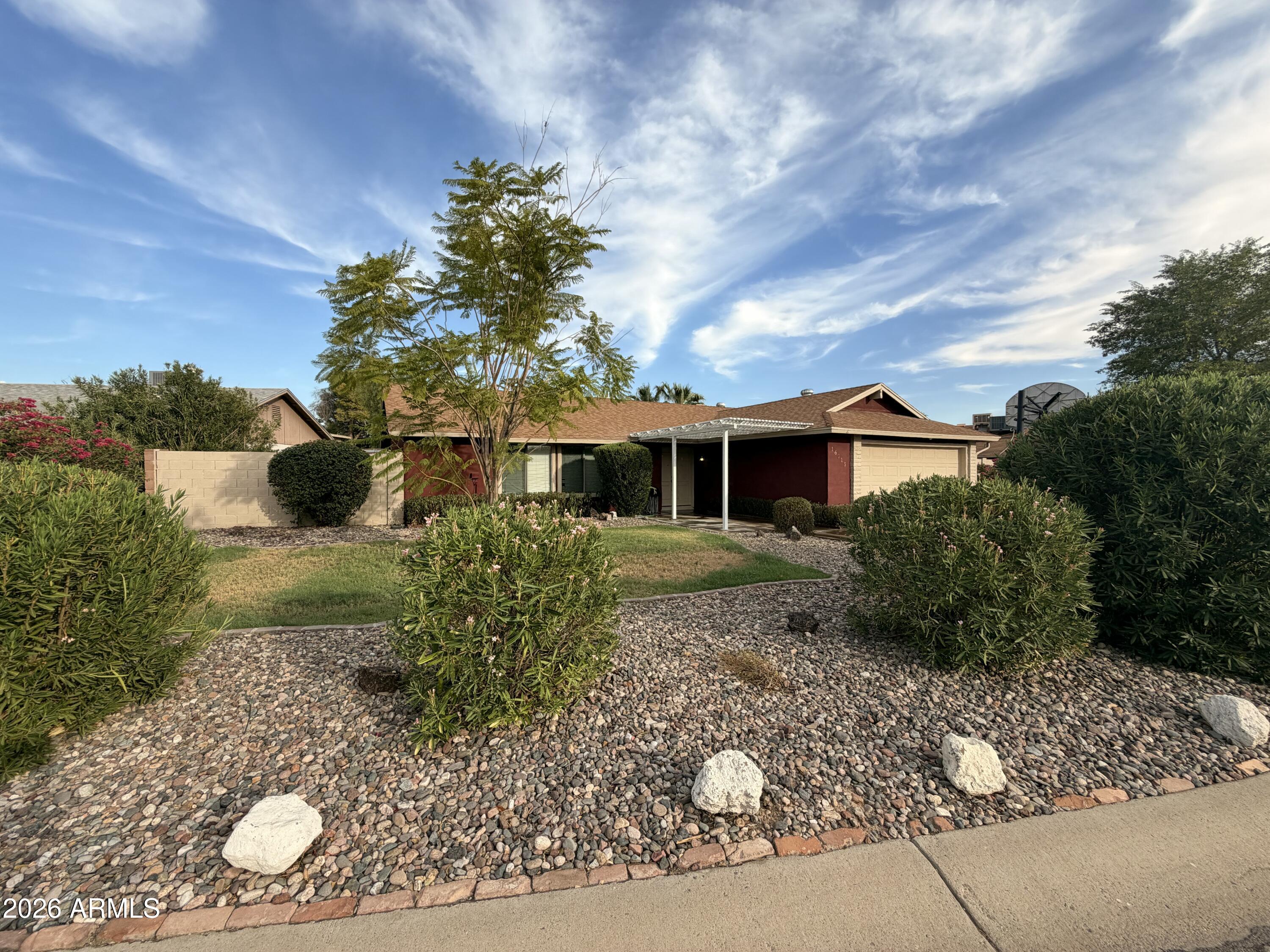 16015 N 47th Drive — photo