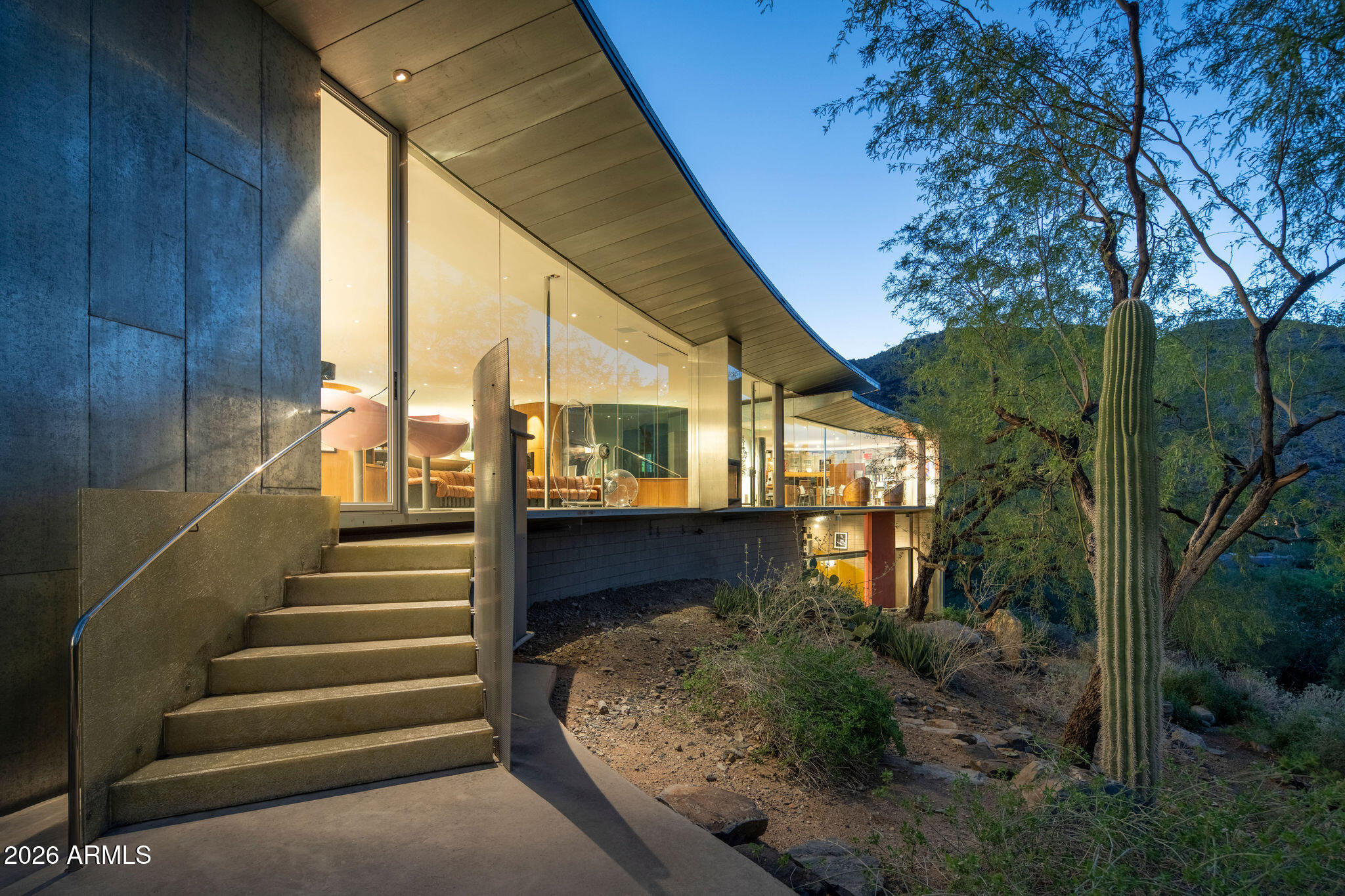 6030 E Hummingbird Lane — photo