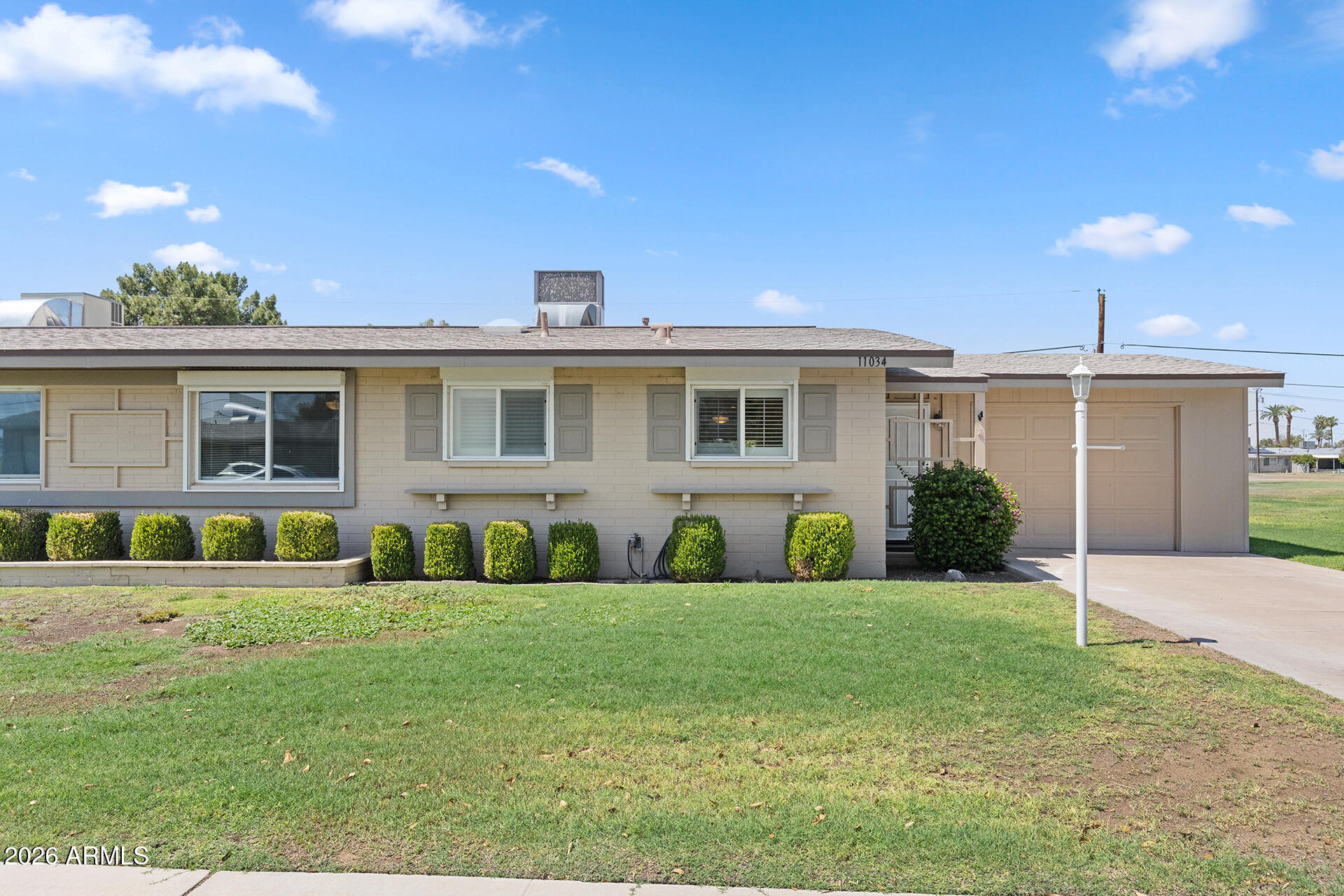 11034 N Coggins Drive — photo