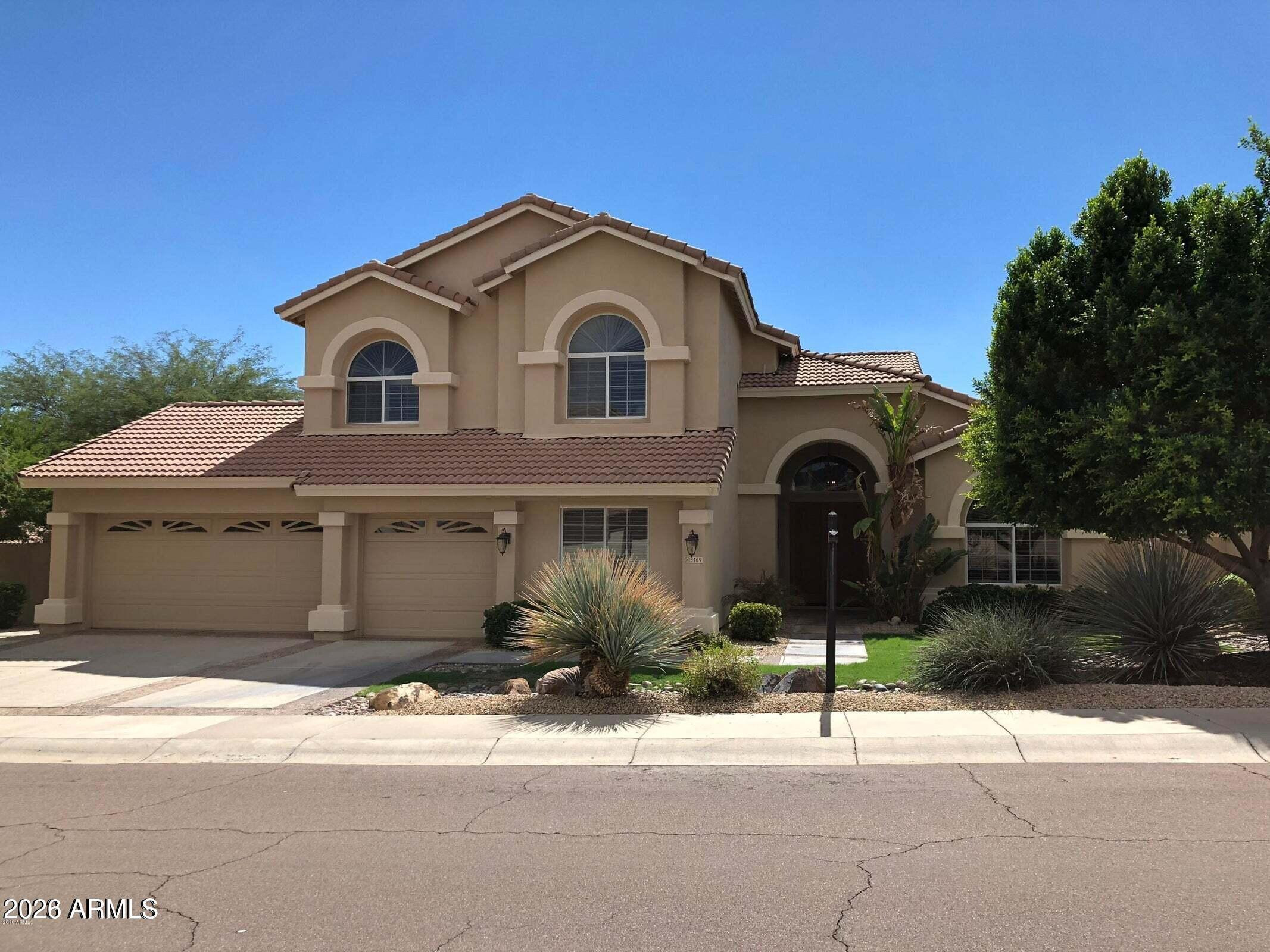 3169 E Desert Flower Lane — photo