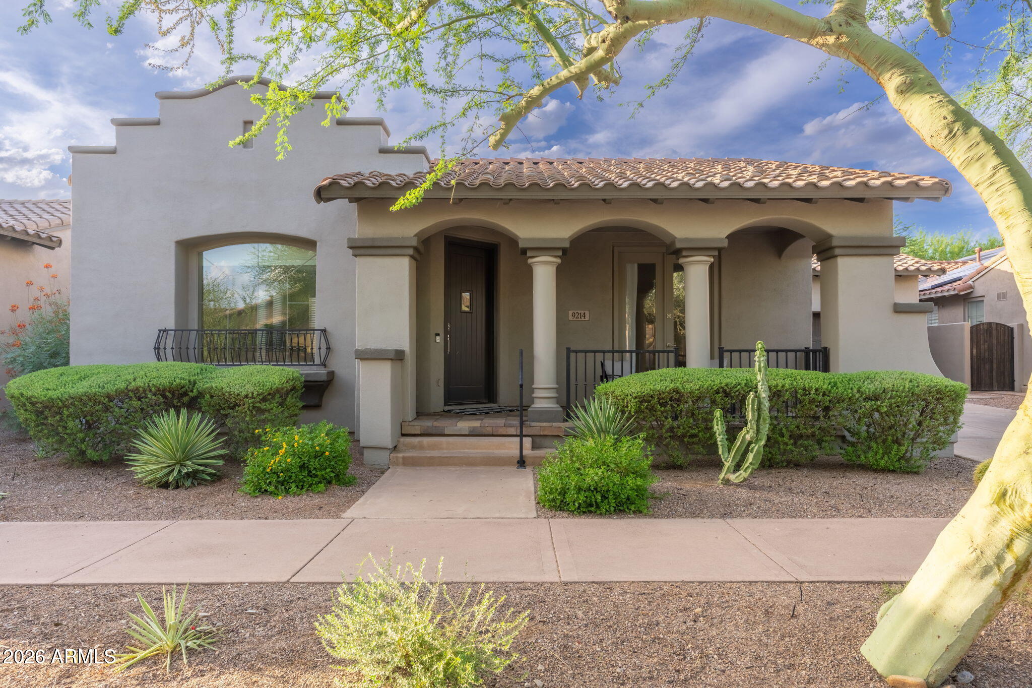 9214 E Via de Vaquero Drive — photo