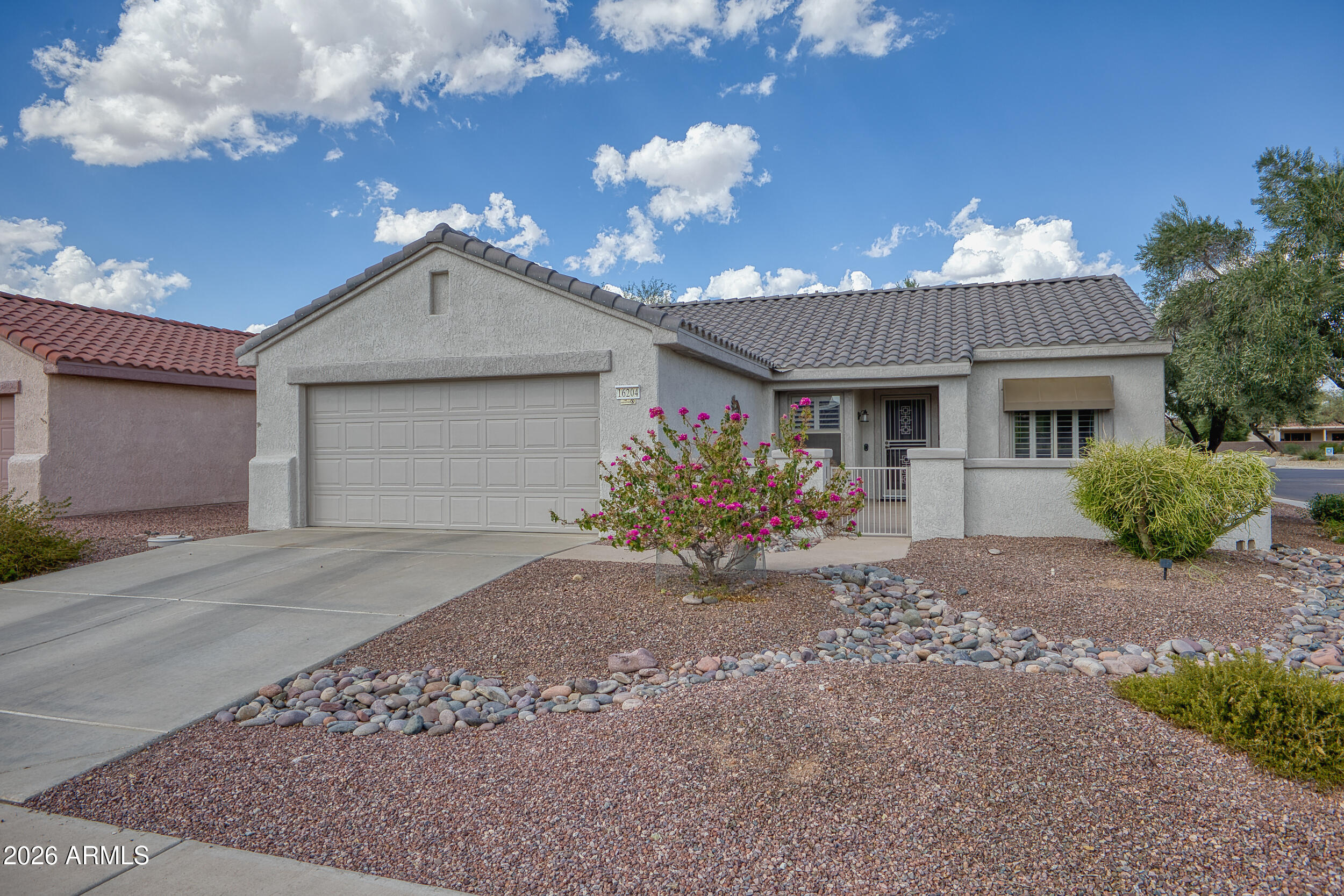 16204 W Desert Canyon Drive — photo