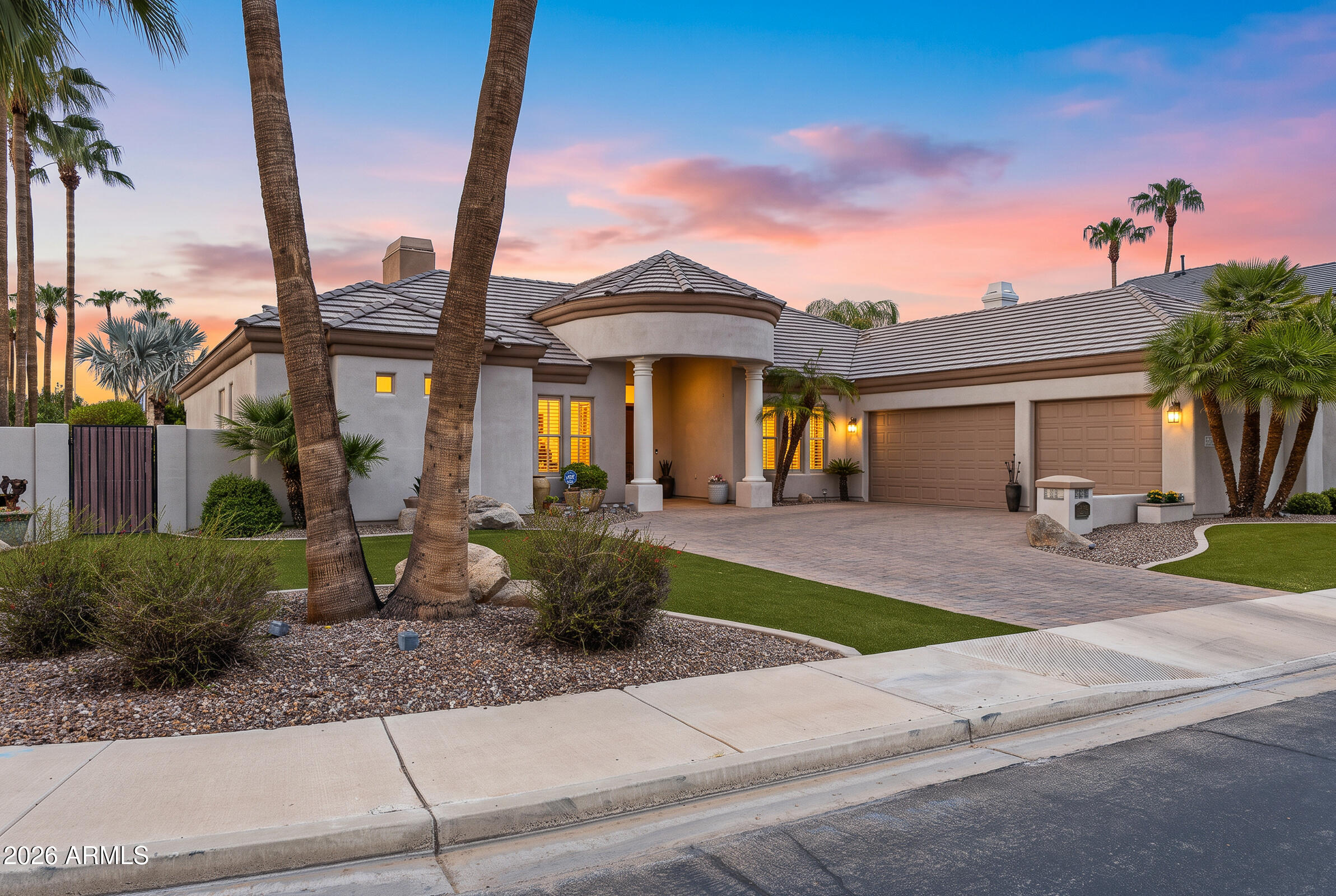 750 W Azalea Drive — photo