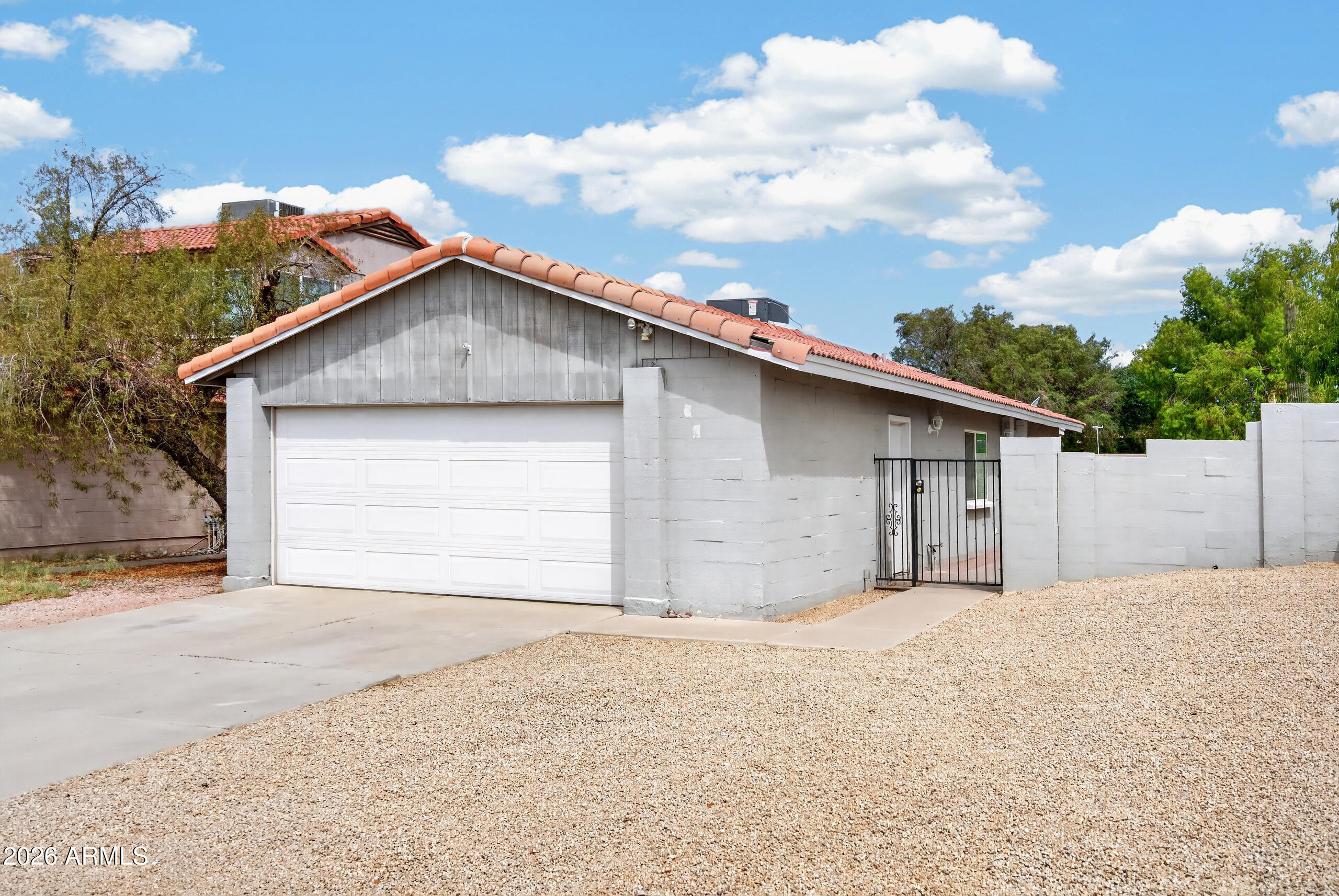 4902 W Crocus Drive — photo