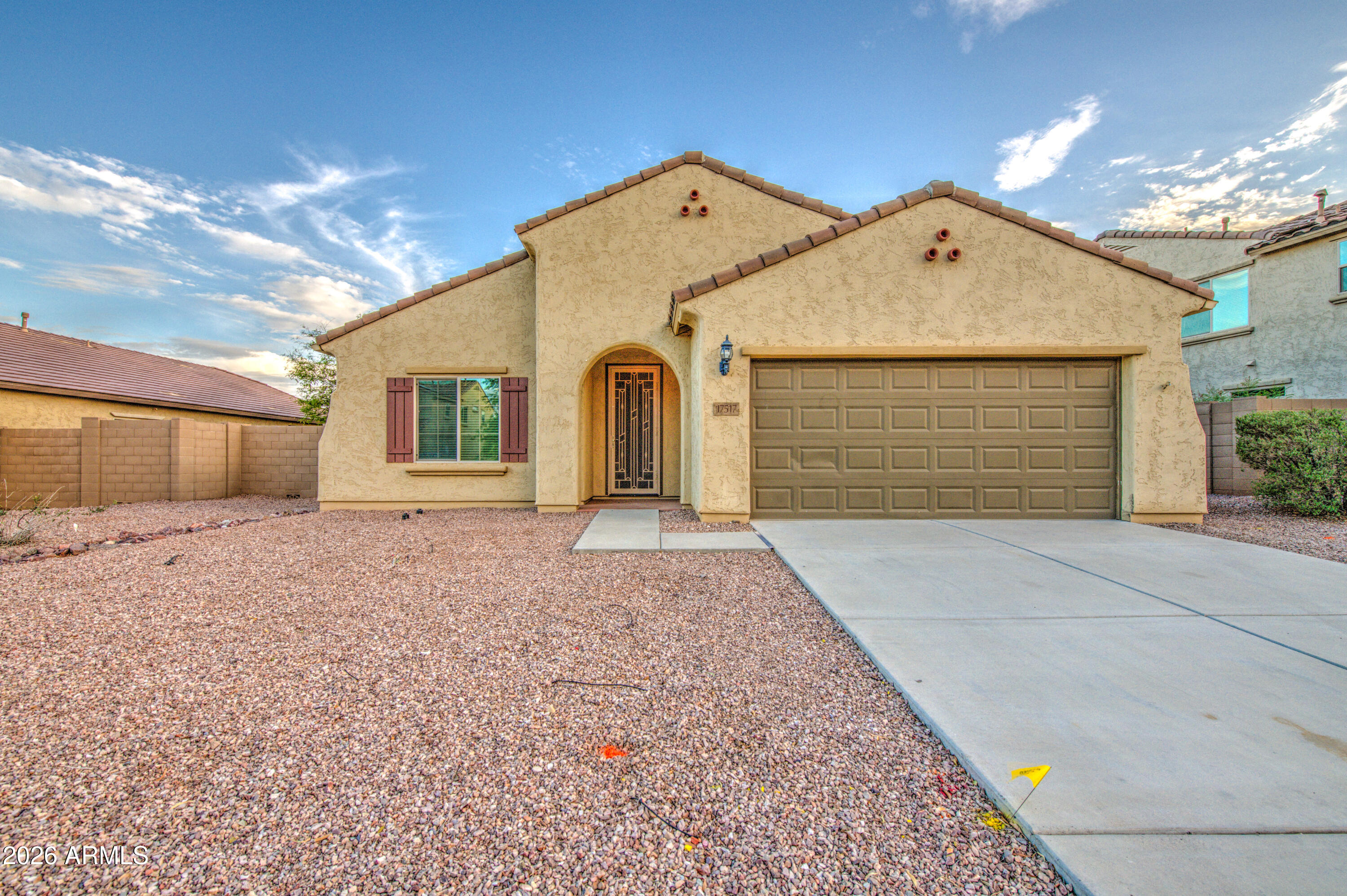 17517 W Pinnacle Vista Drive — photo