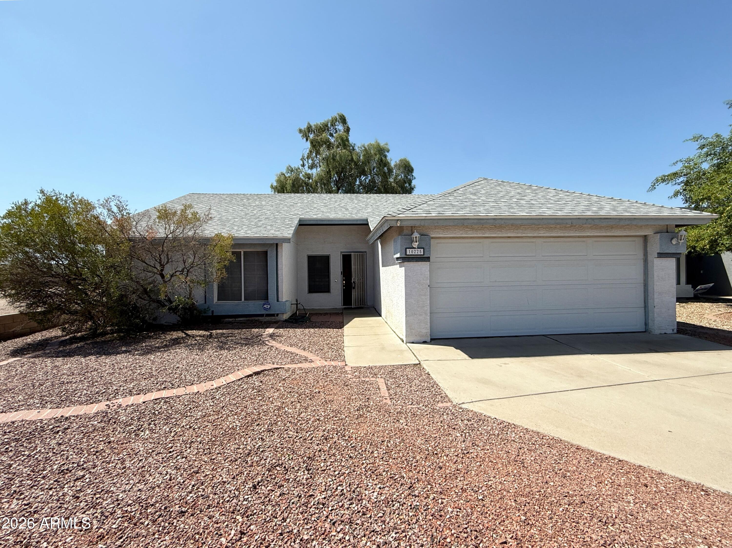 10225 W Windsor Boulevard — photo