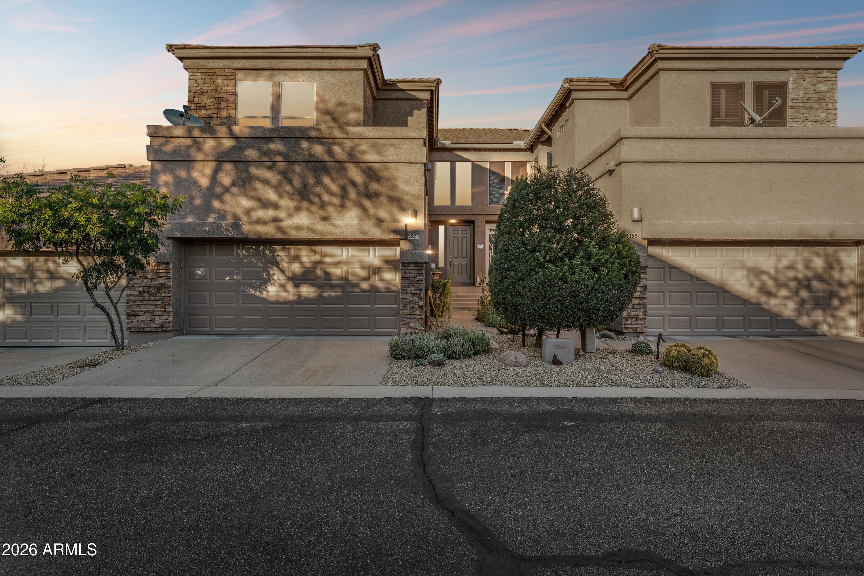 5273 S Overlook Trail — photo