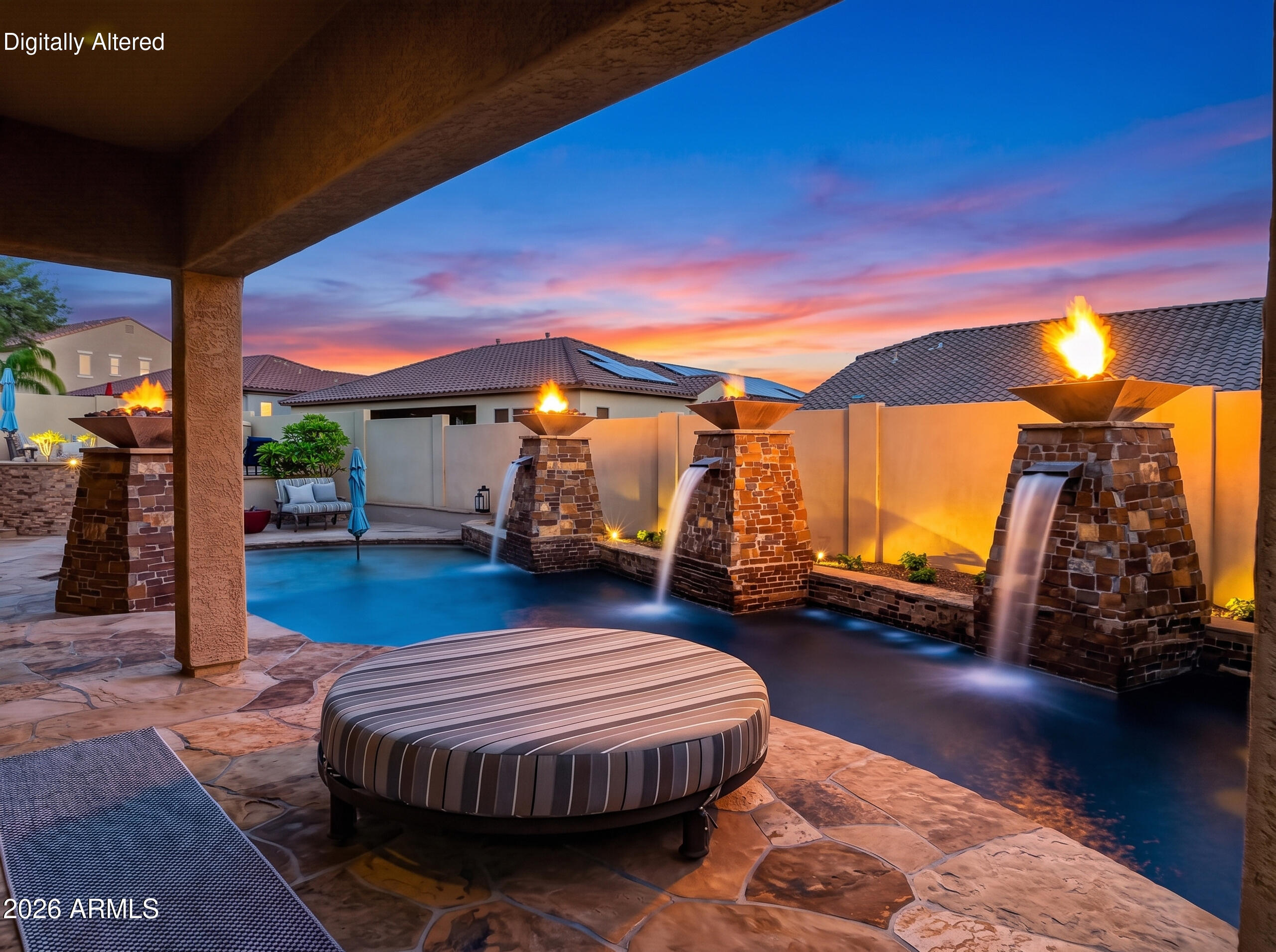 2539 W Cavalry Drive — photo