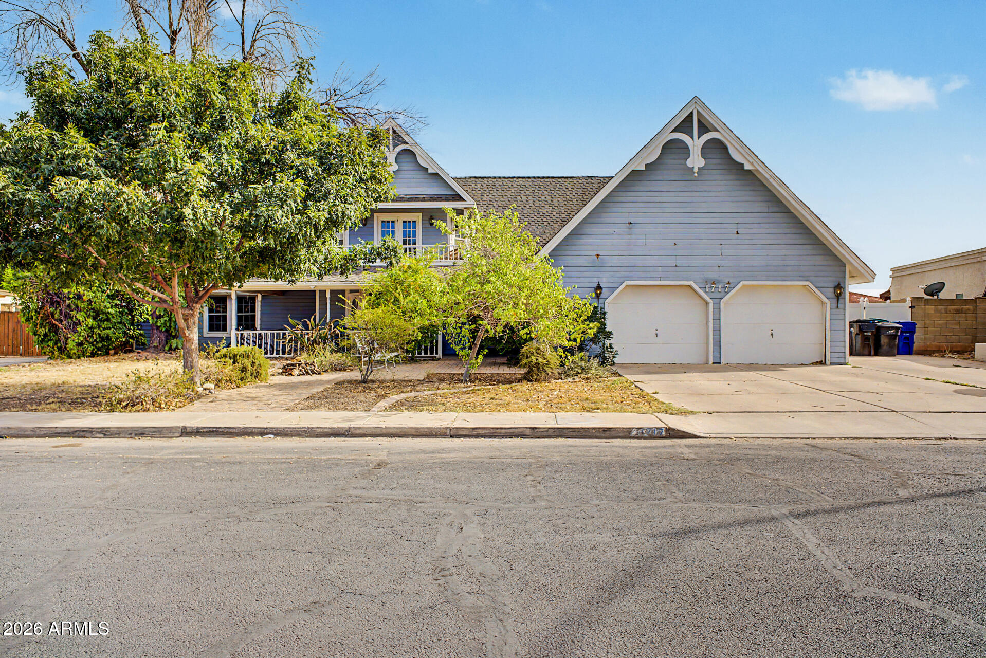 1717 E Garnet Avenue — photo