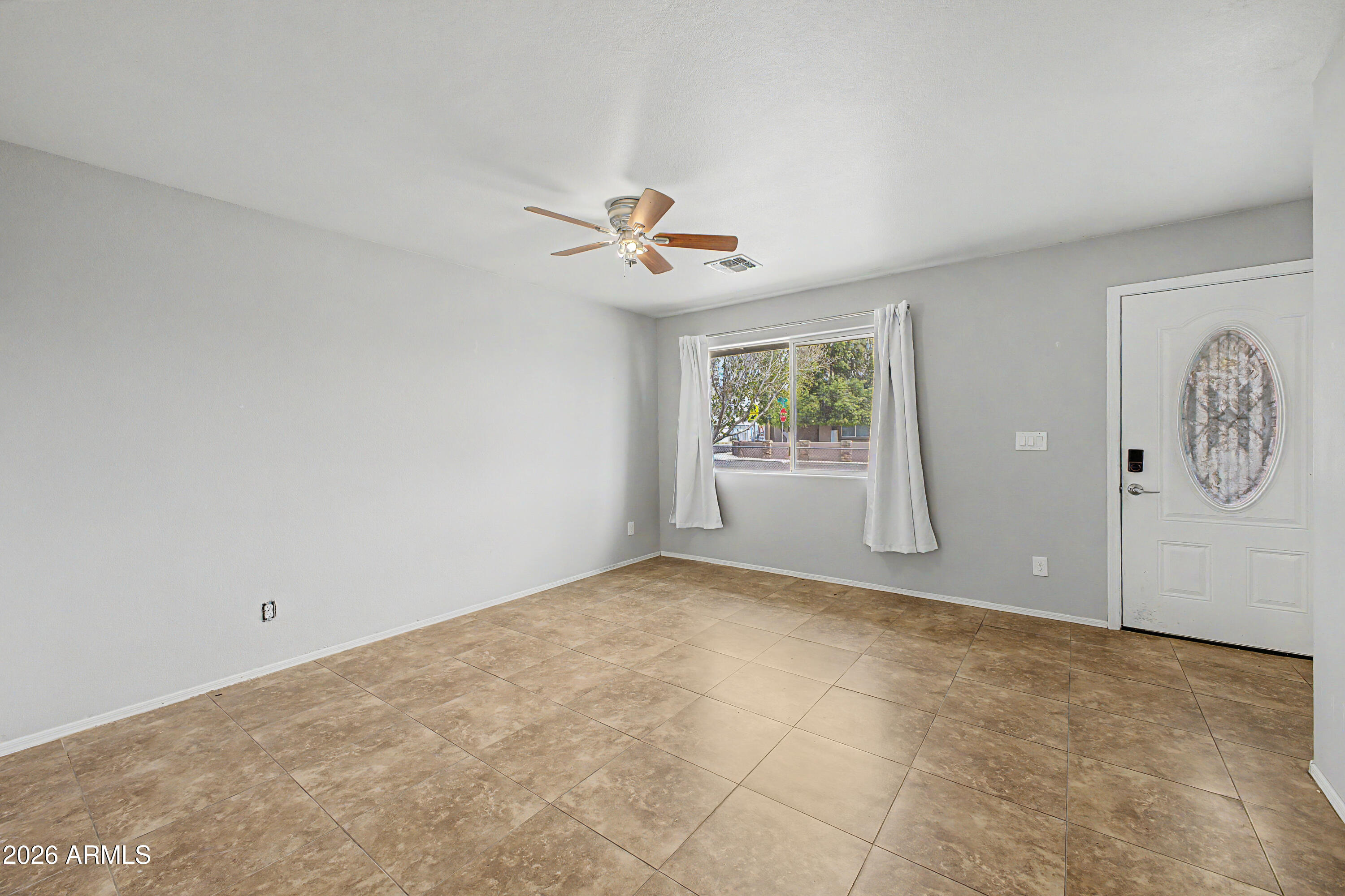 648 E 10th Drive, Mesa, AZ 85204 — photo 3