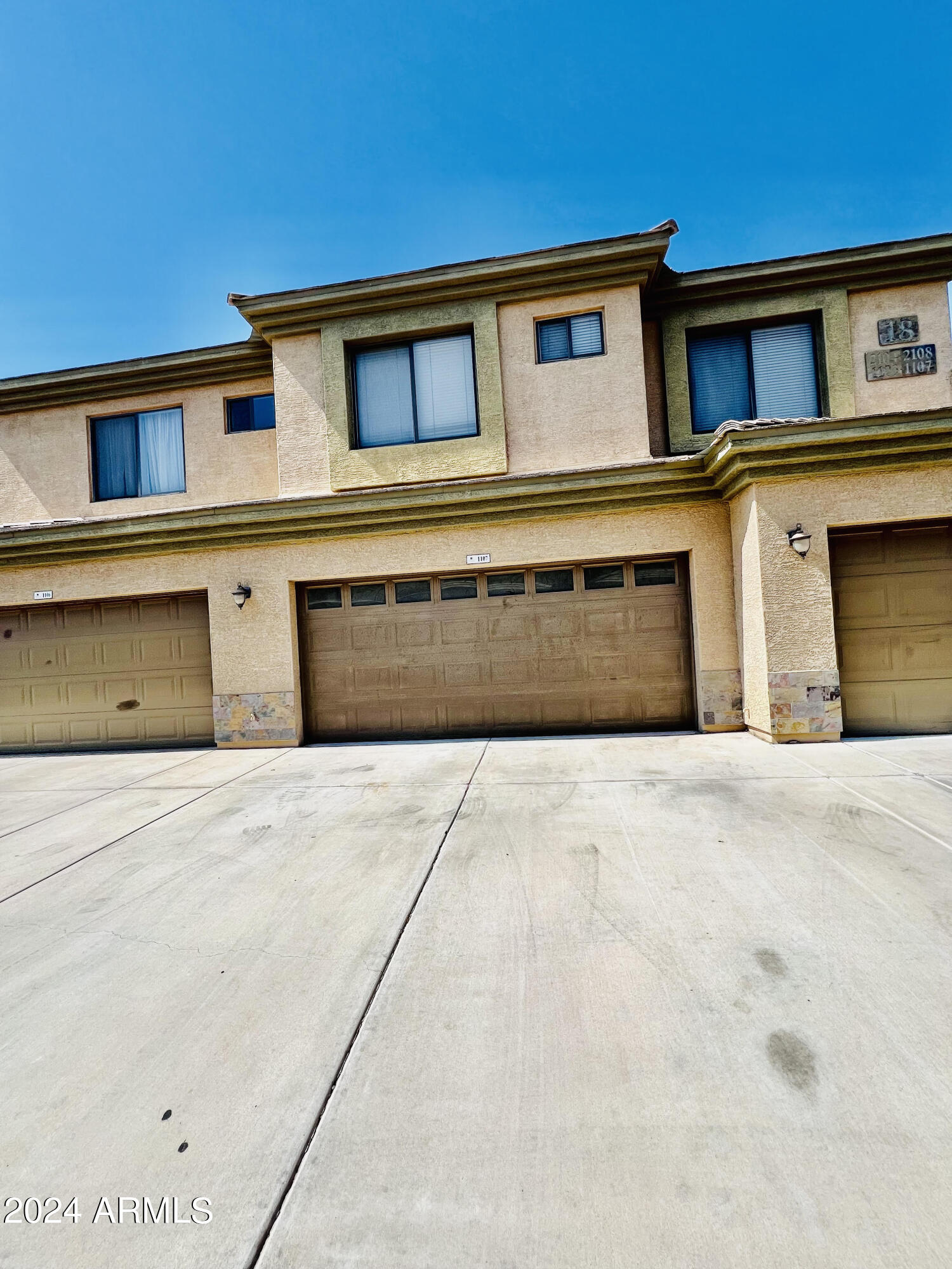 705 W Queen Creek Road 1107 — photo