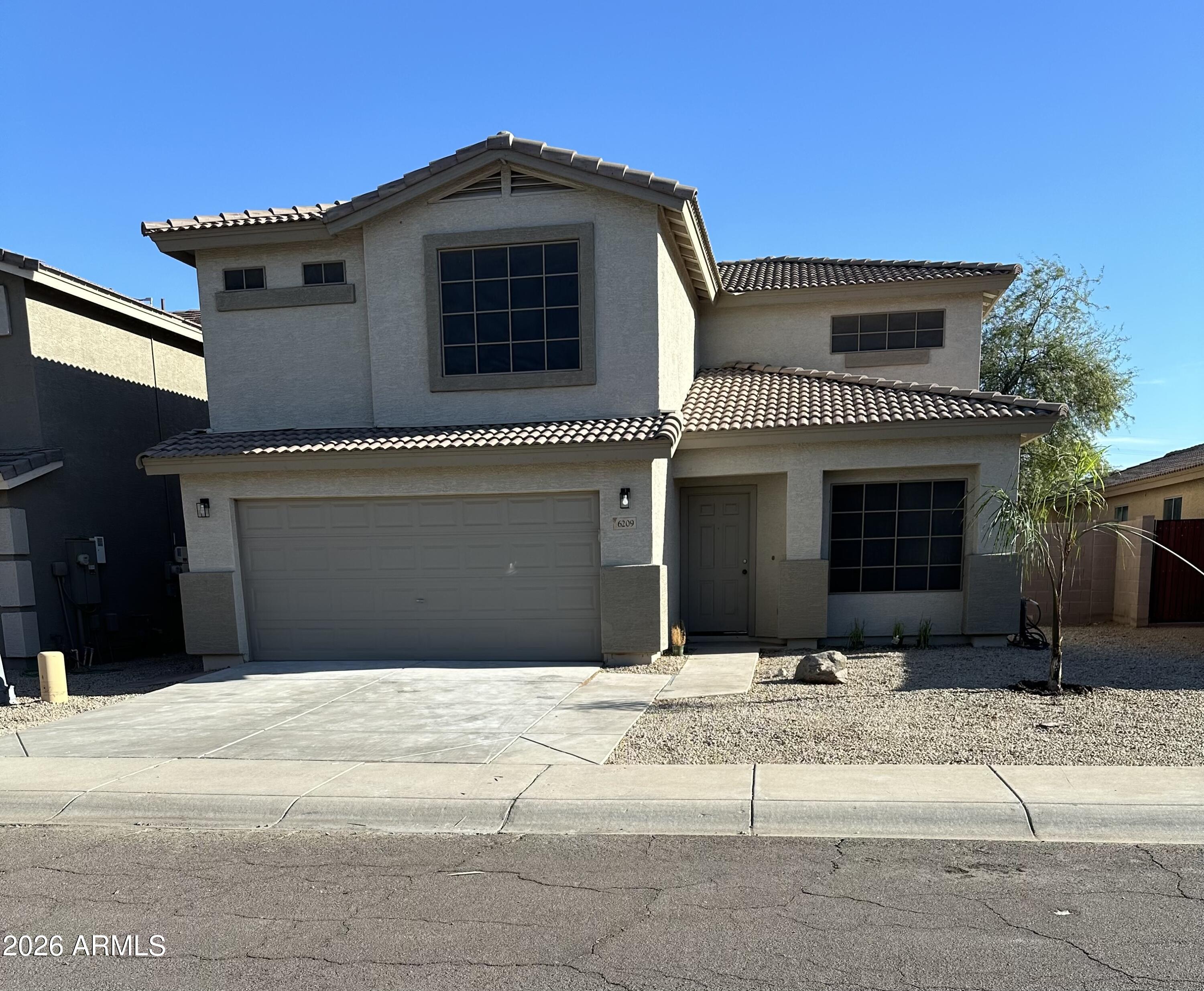 6209 W Jones Avenue — photo