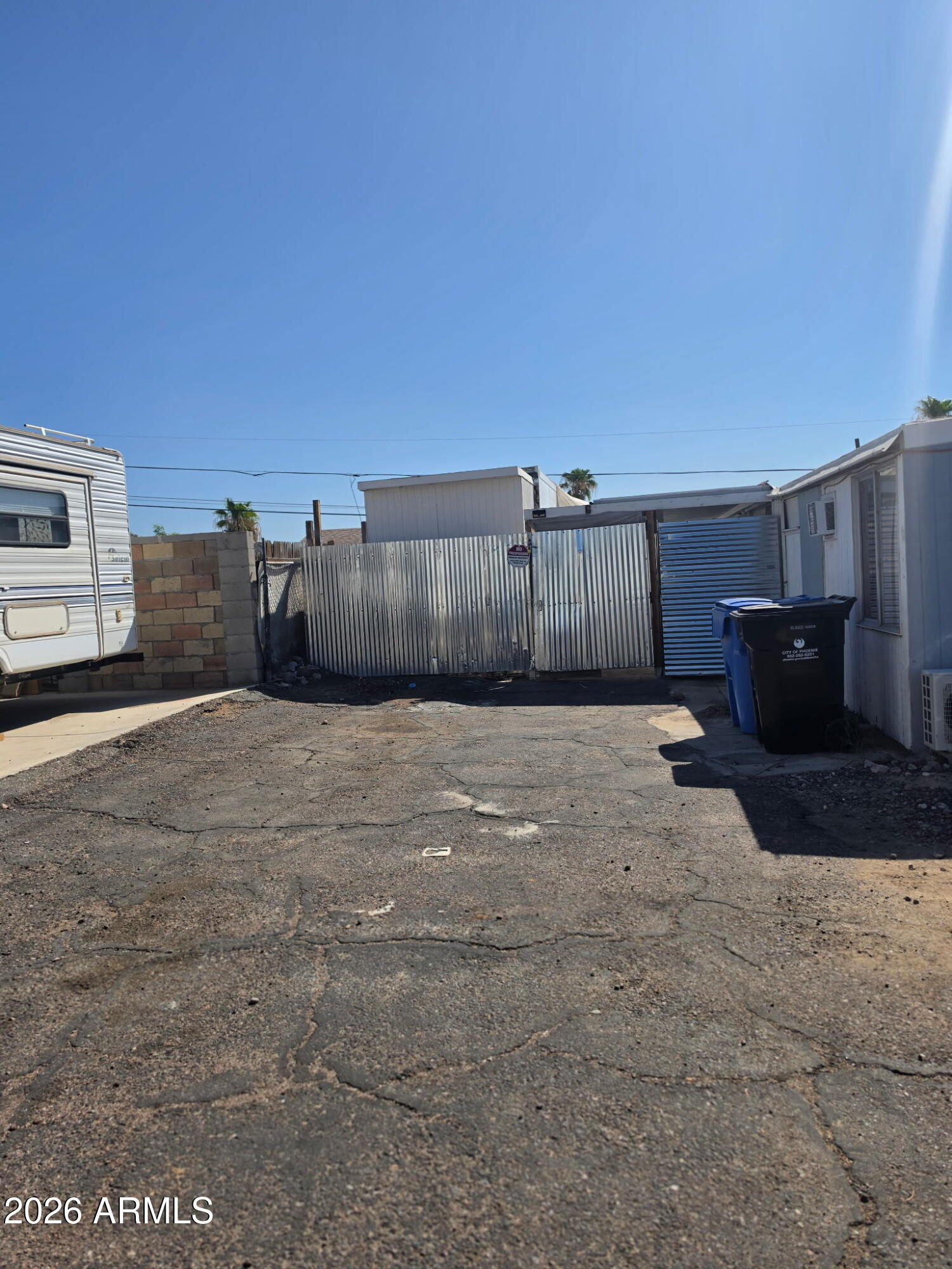 13201 N 19th Place C — photo