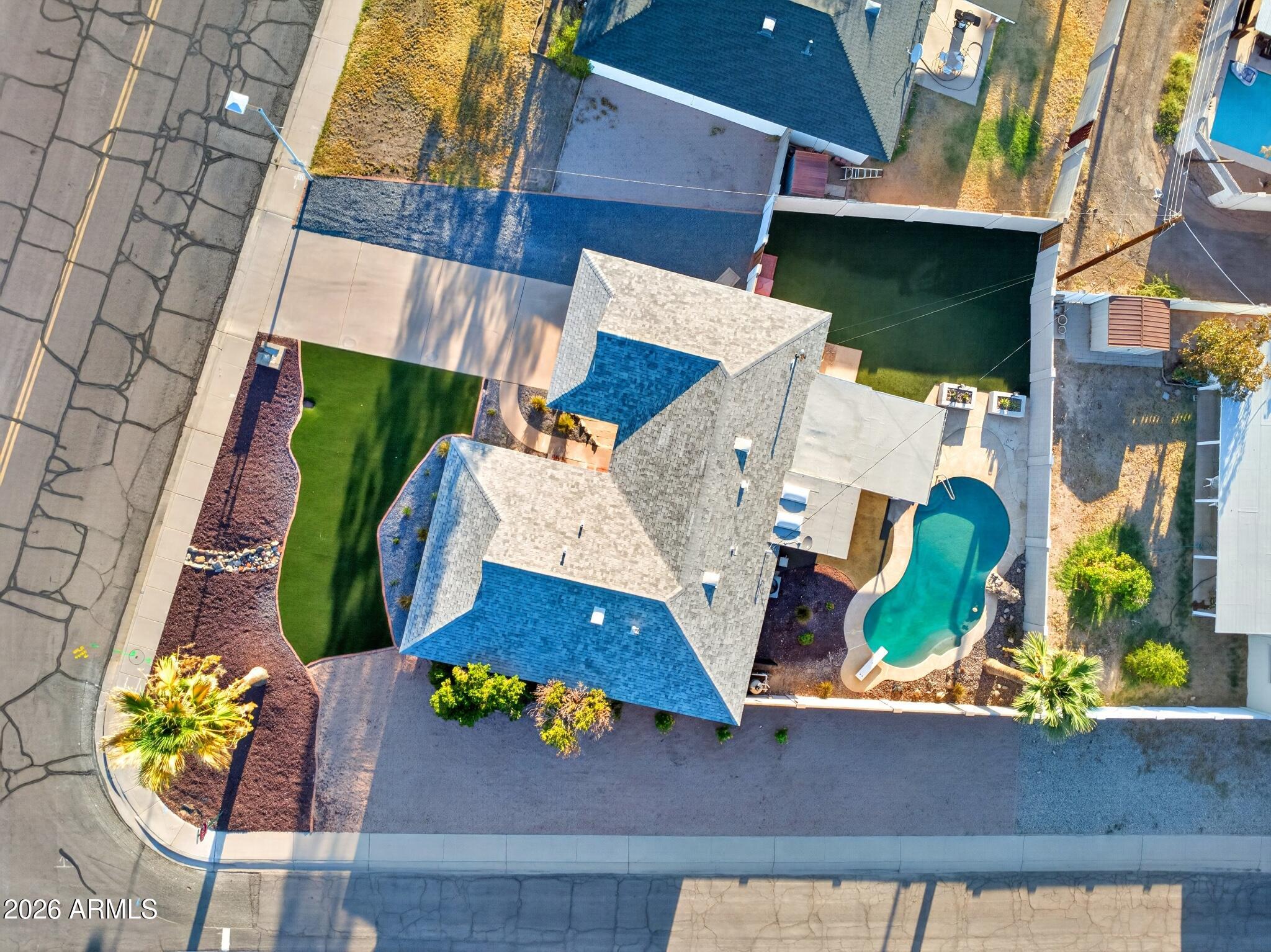 6538 E Oak Street — photo