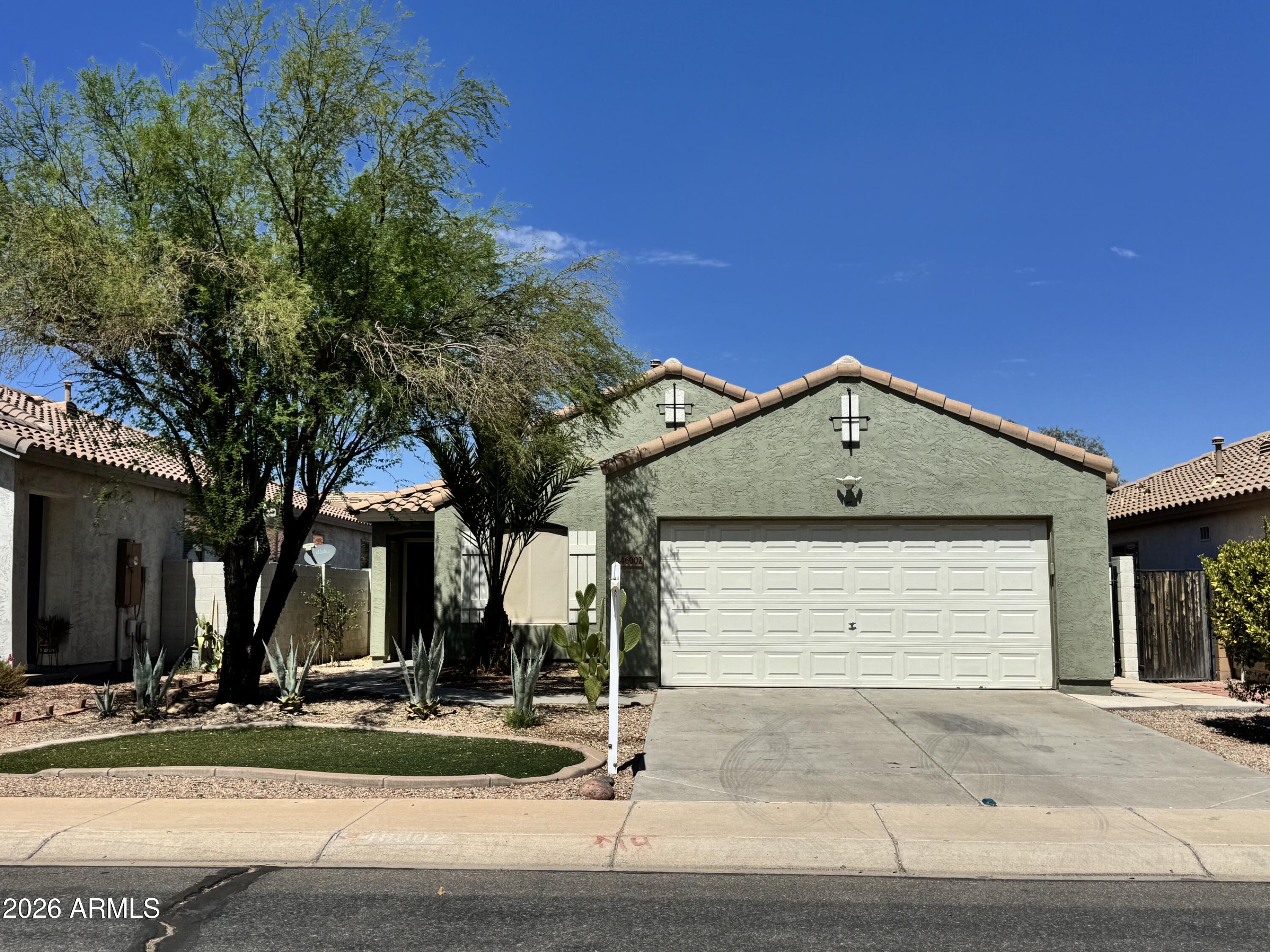 46002 W Barbara Lane — photo