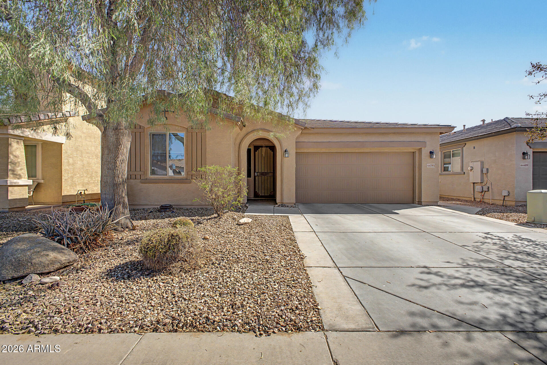 44395 W Bailey Drive — photo