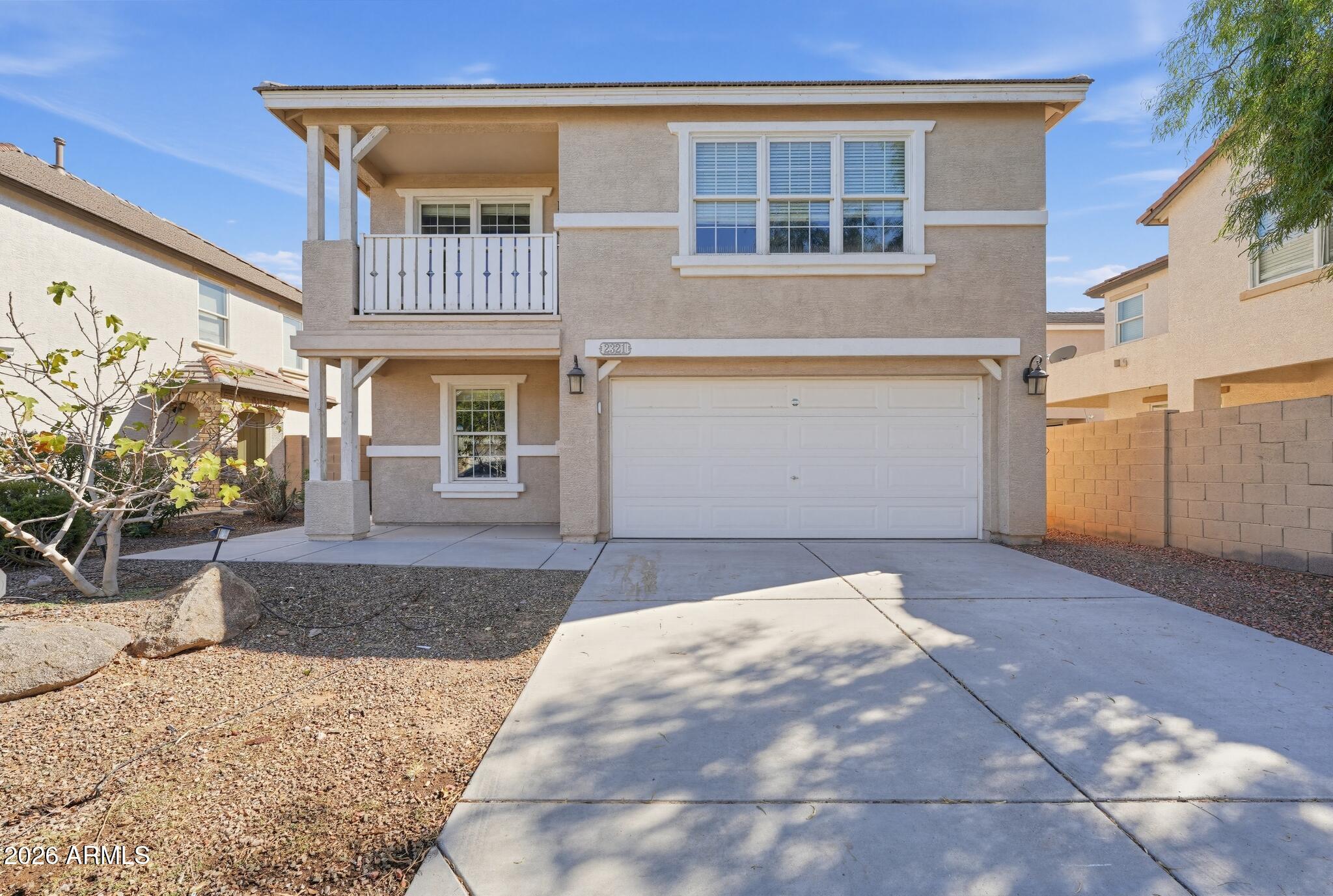 2321 E Chanute Pass — photo