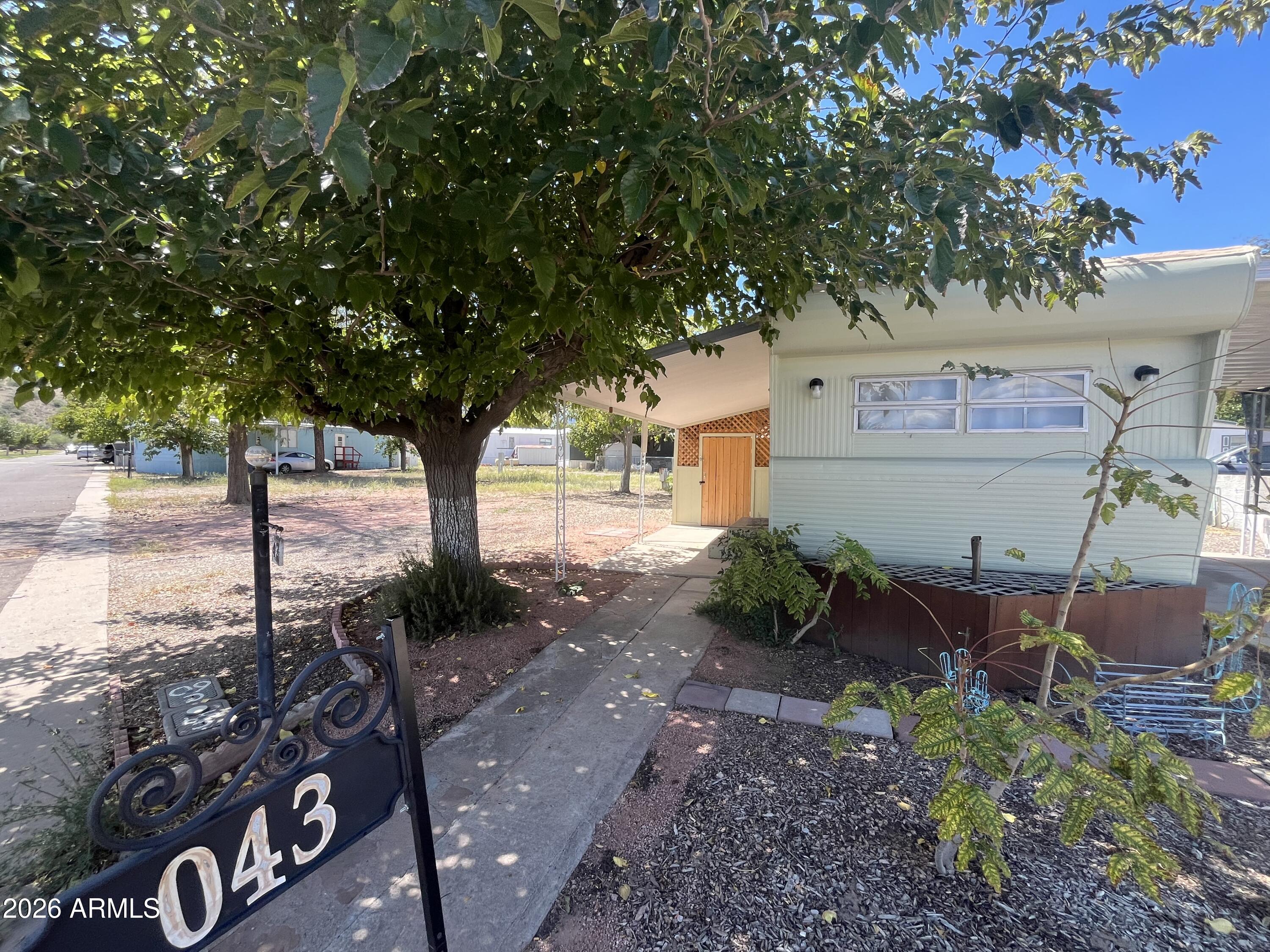 723 W Finnie Flat Road 43 — photo