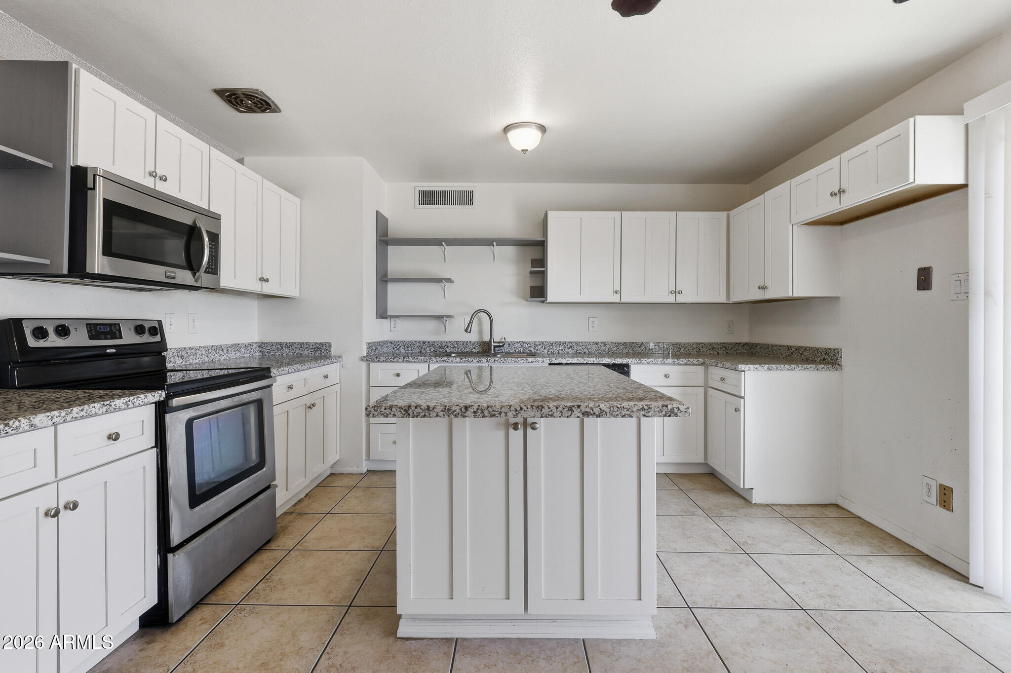 3449 W Mauna Loa Lane — photo