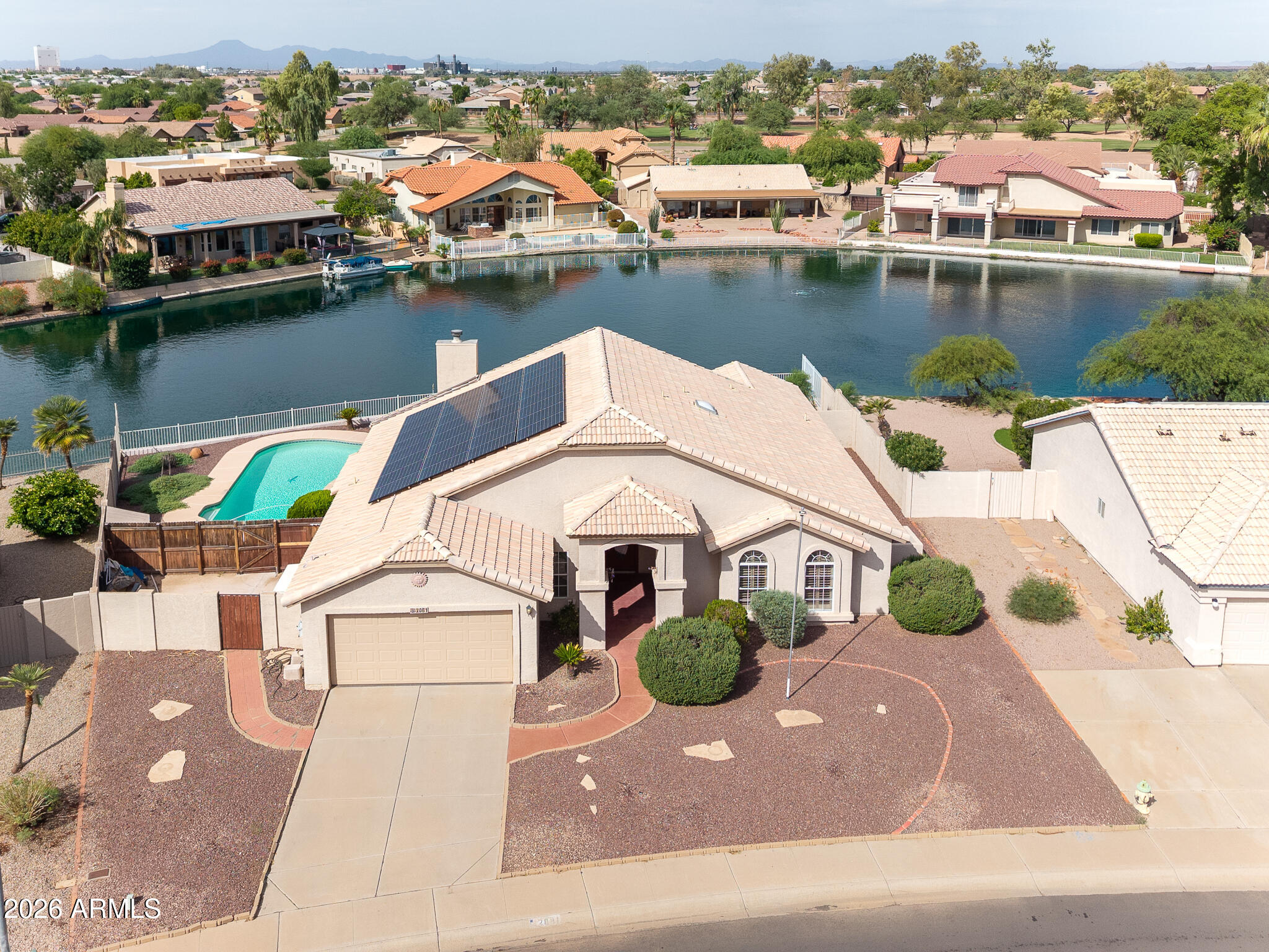 2081 N Pebble Beach Drive — photo