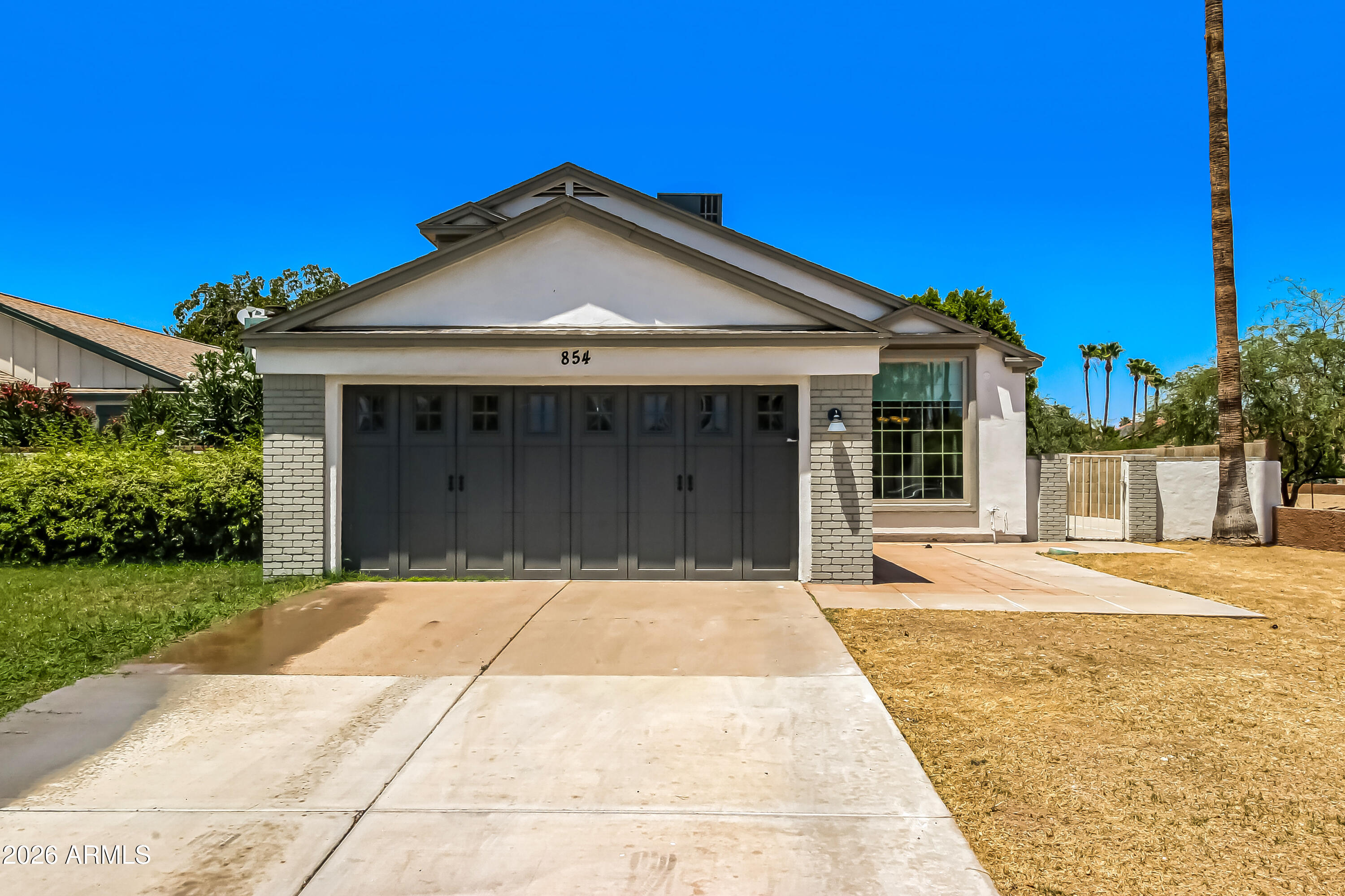 854 E Manor Drive — photo