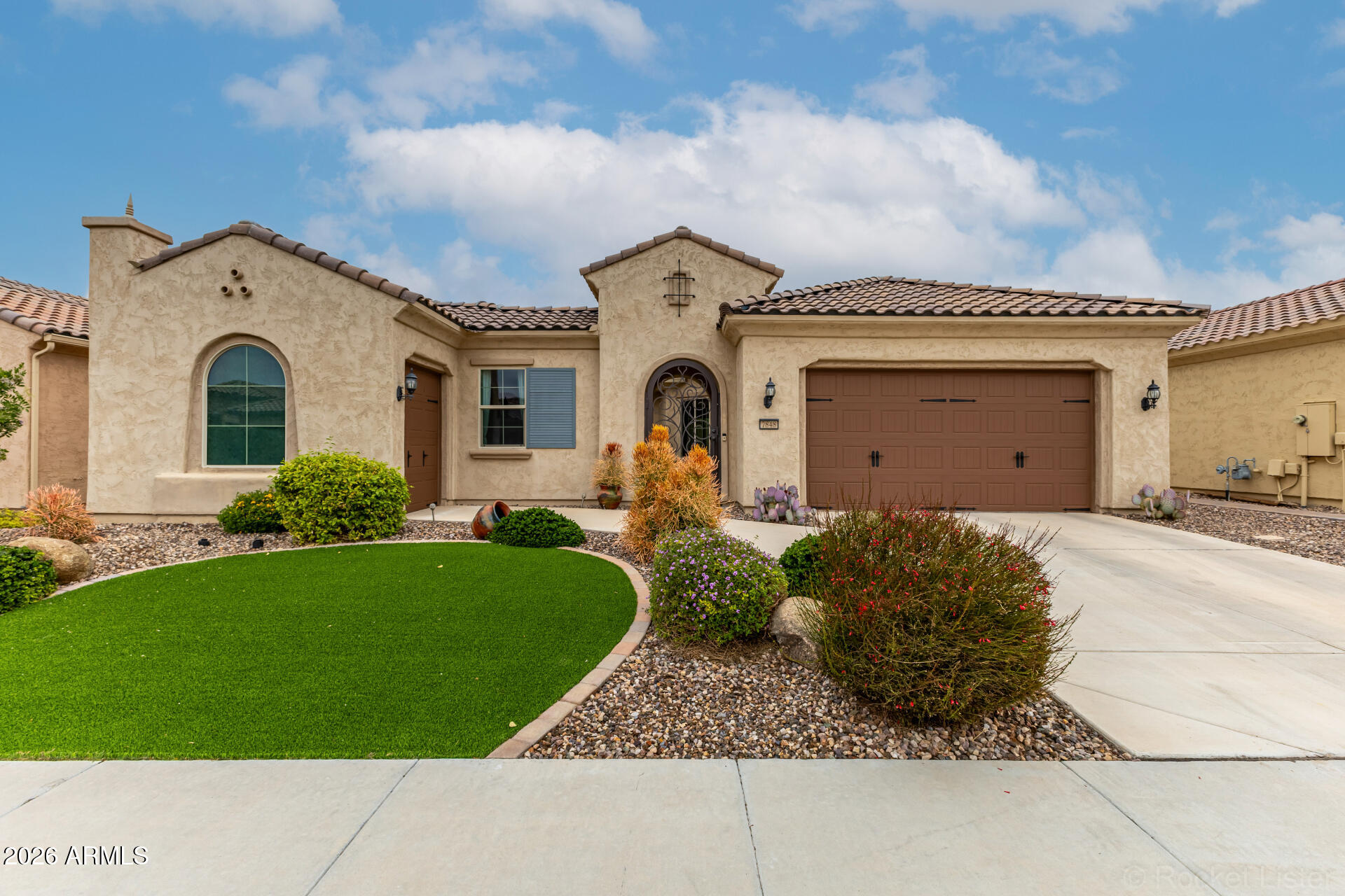 7848 W Willow Way — photo