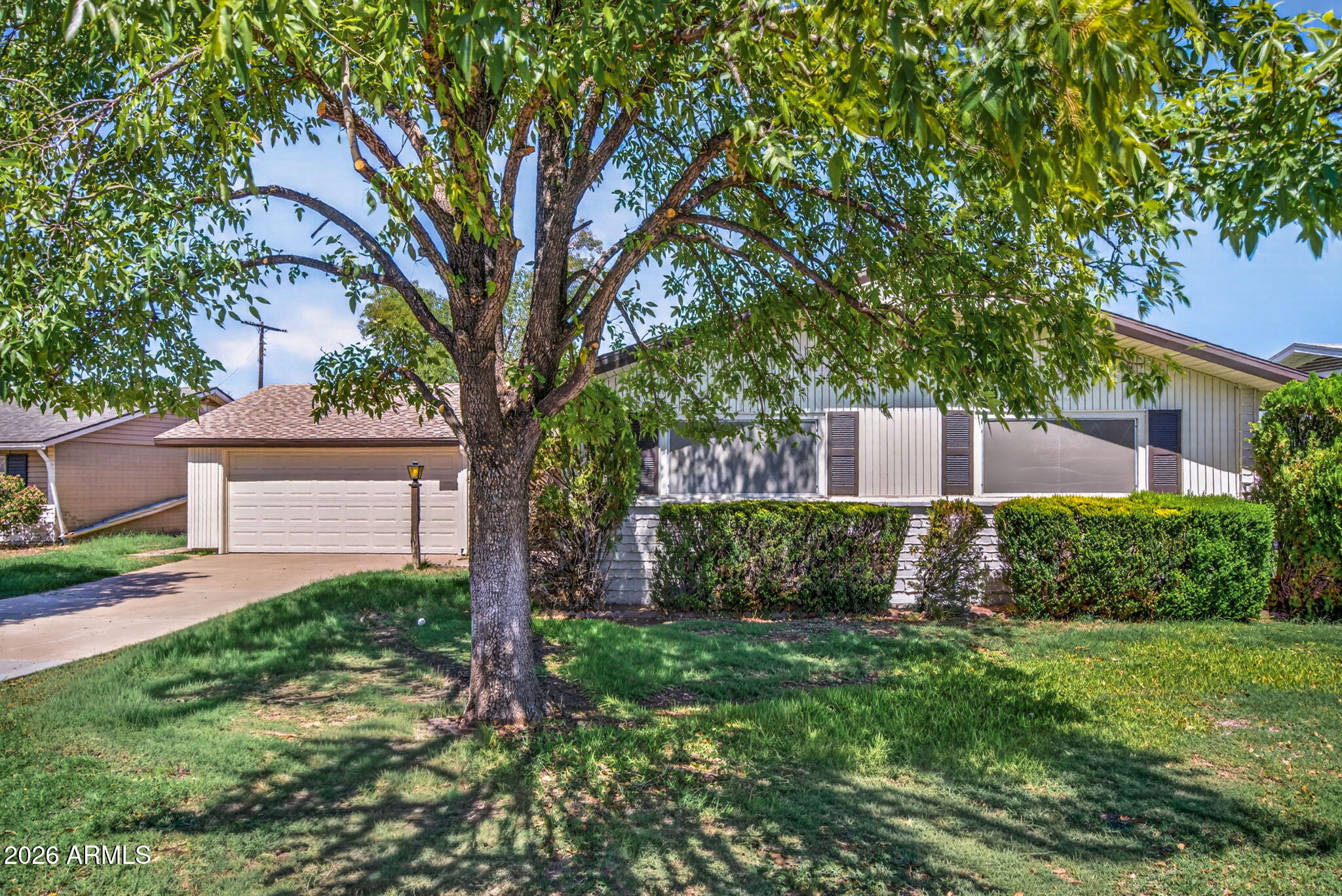 4032 W Palmaire Drive — photo