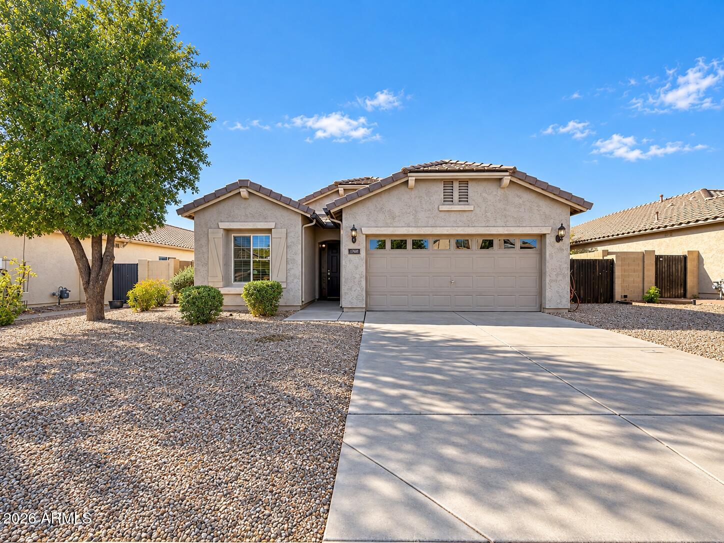 17961 W Lawrence Lane — photo